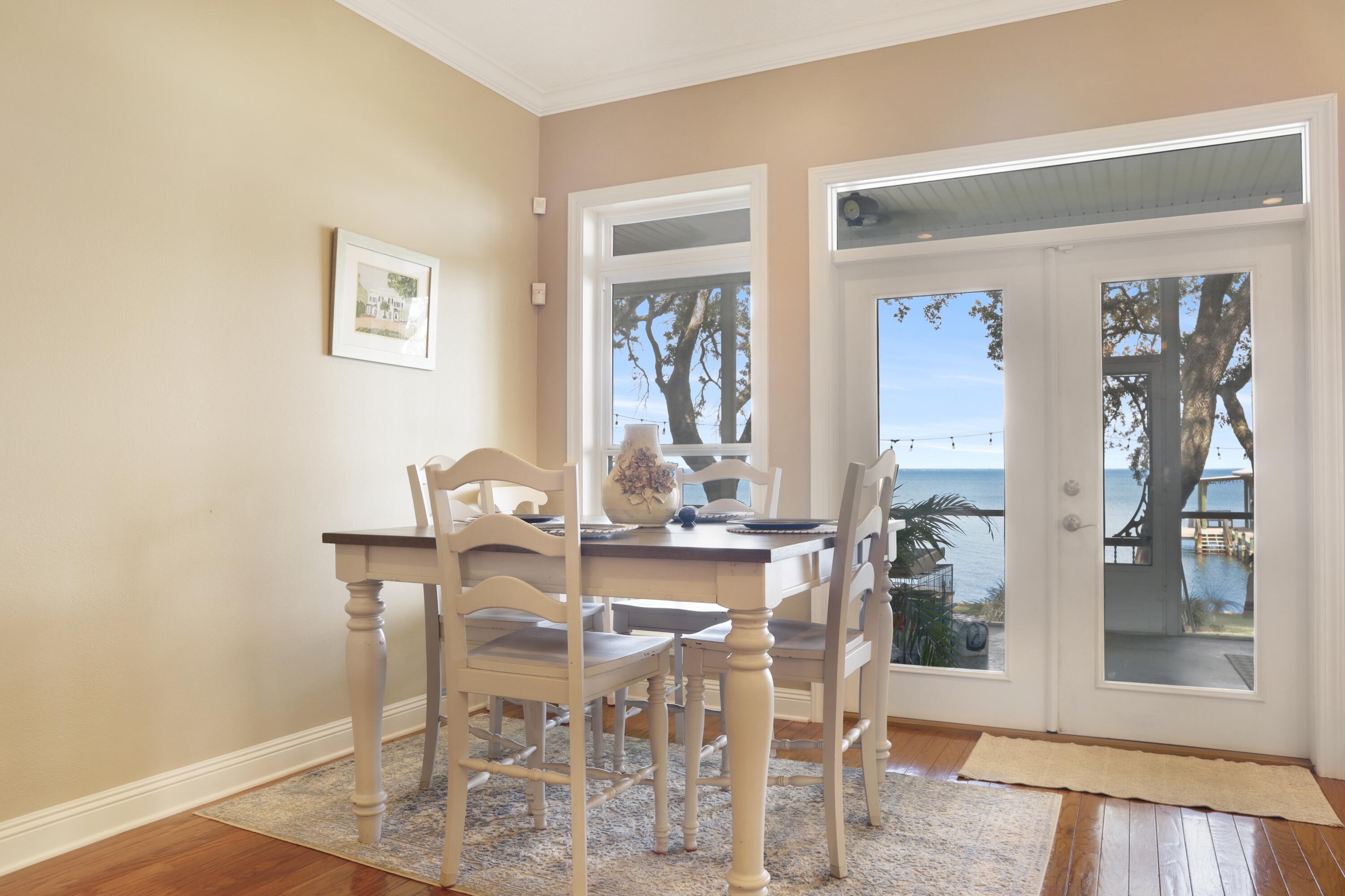 SANDY COVE - Residential