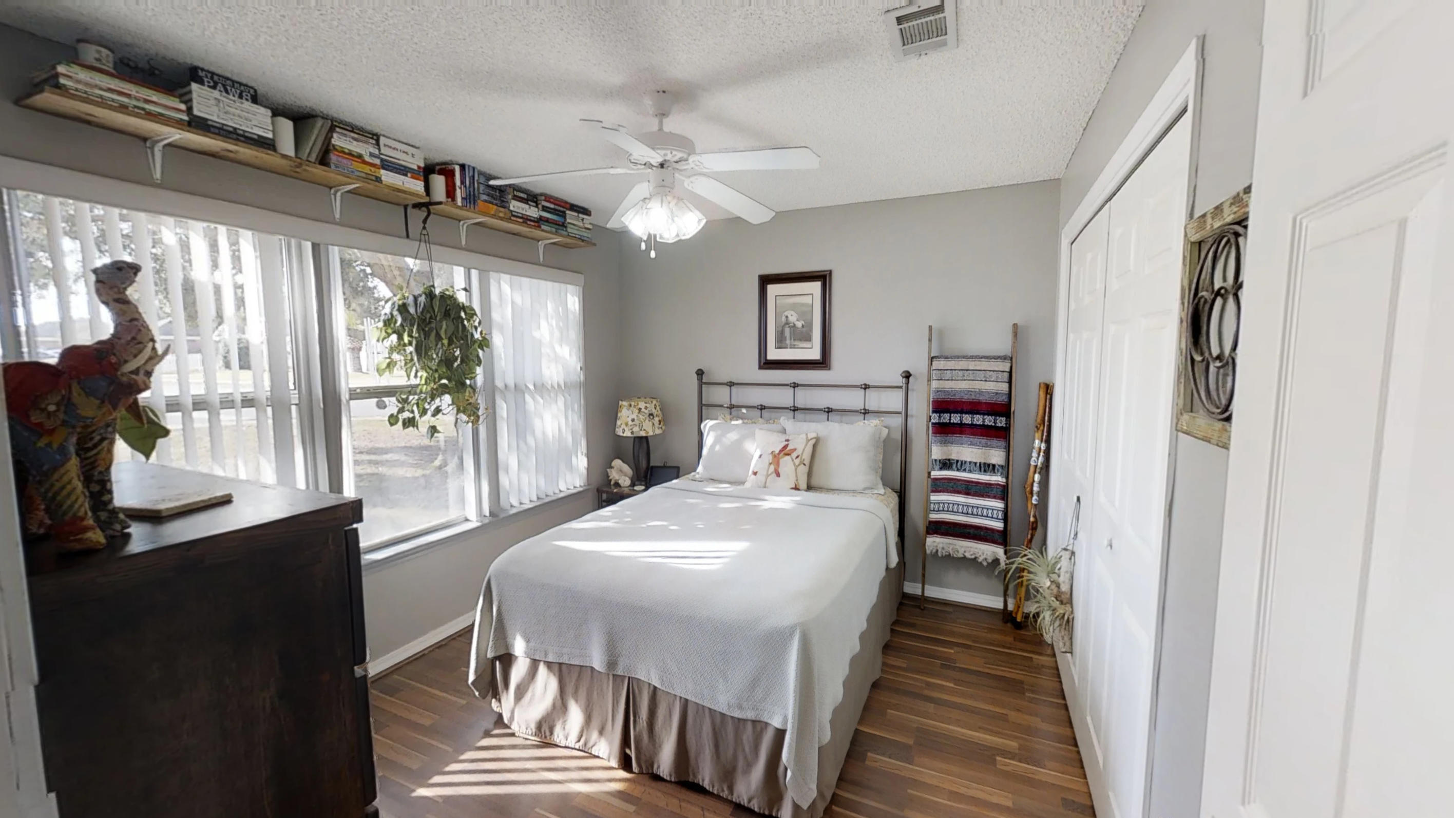 SHADOW LAKES - Residential