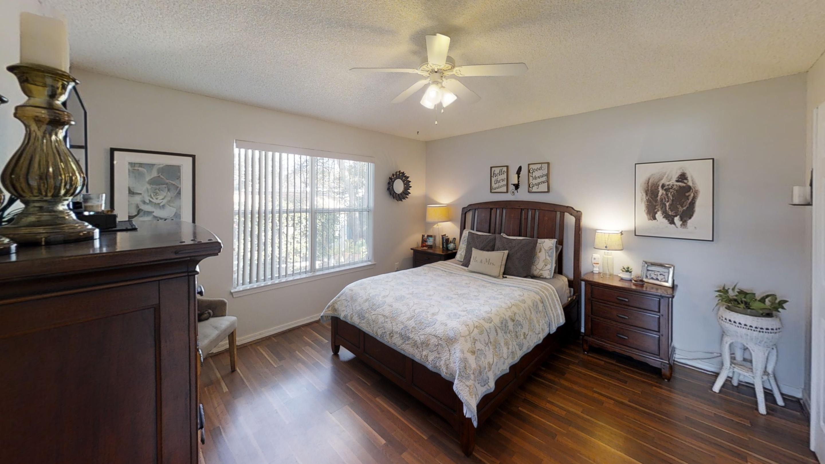 SHADOW LAKES - Residential