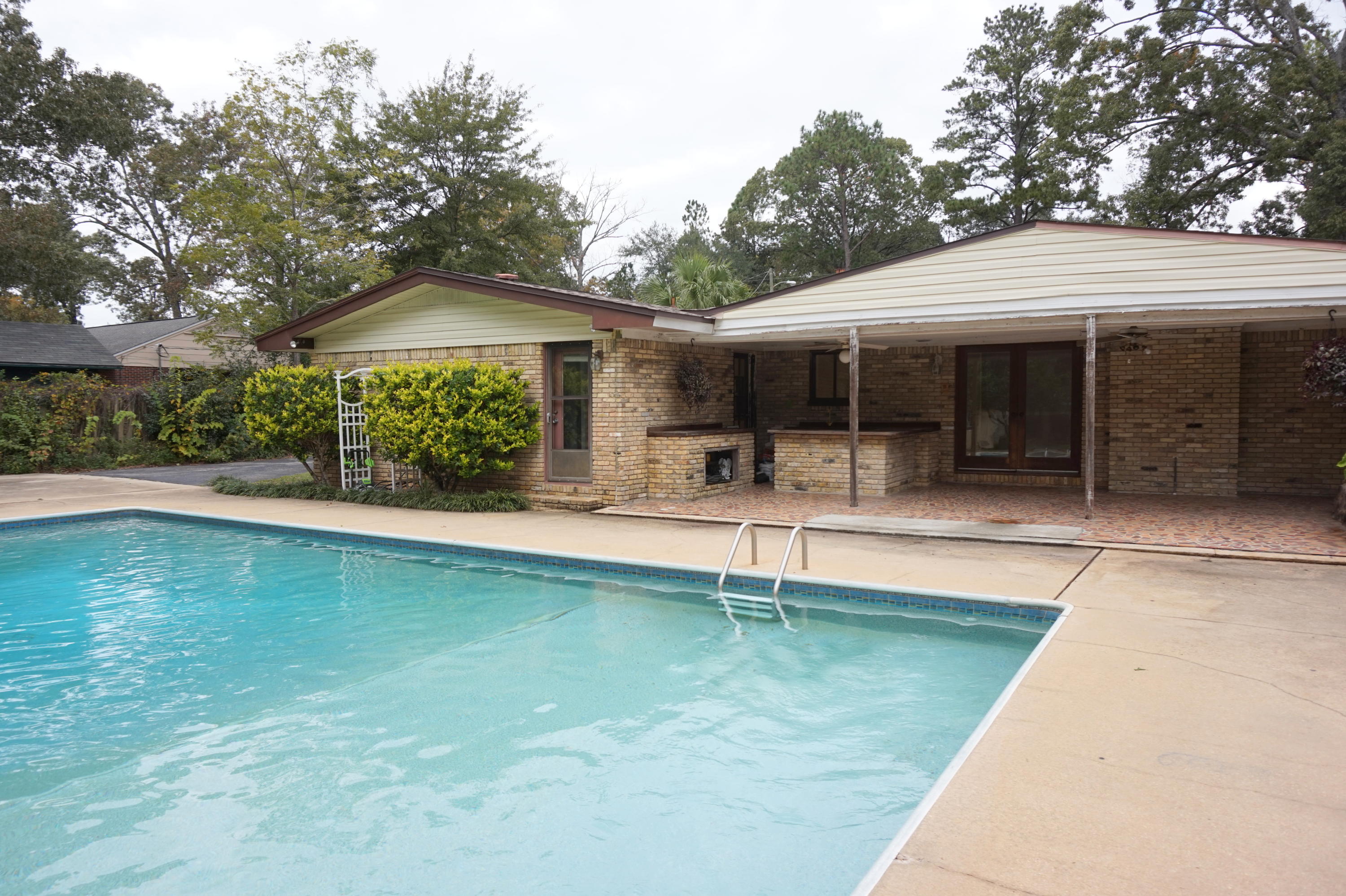 ADAMS POWELL - Residential