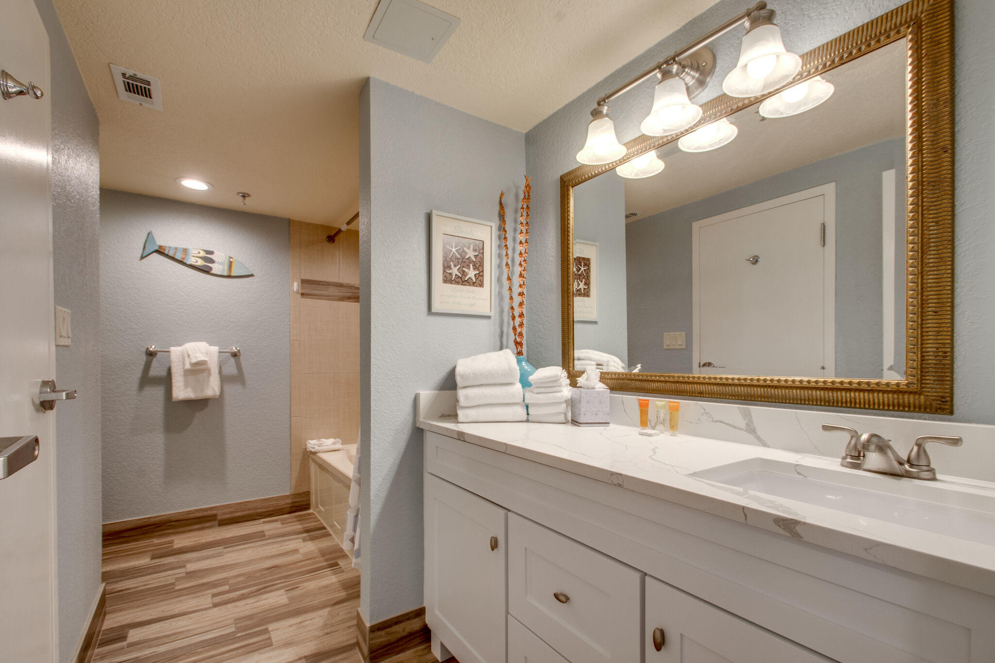 BAYSIDE AT SANDESTIN - Residential