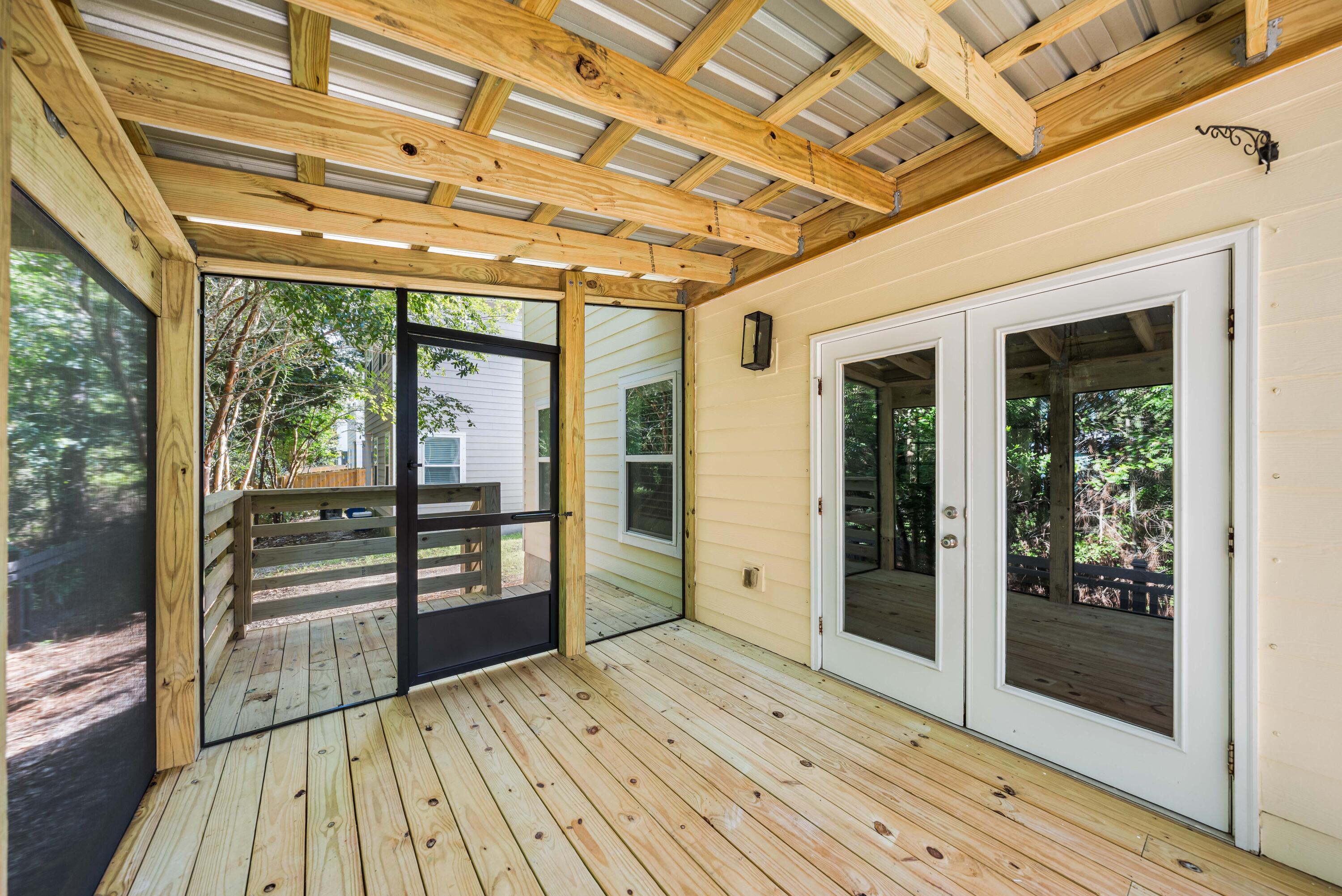 Mosaic Oaks - Residential