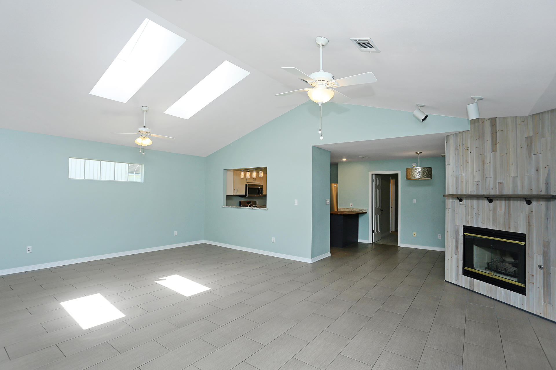 PARKWOOD AT BLUEWATER BAY - Residential