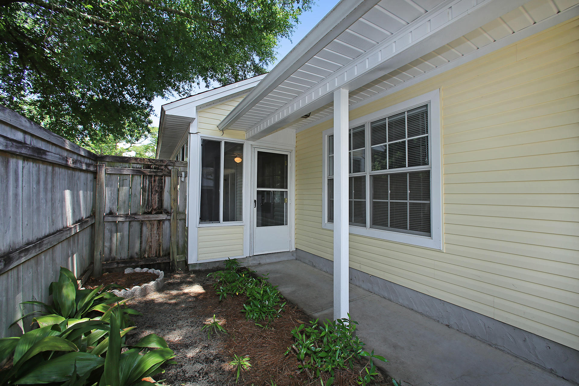 PARKWOOD AT BLUEWATER BAY - Residential