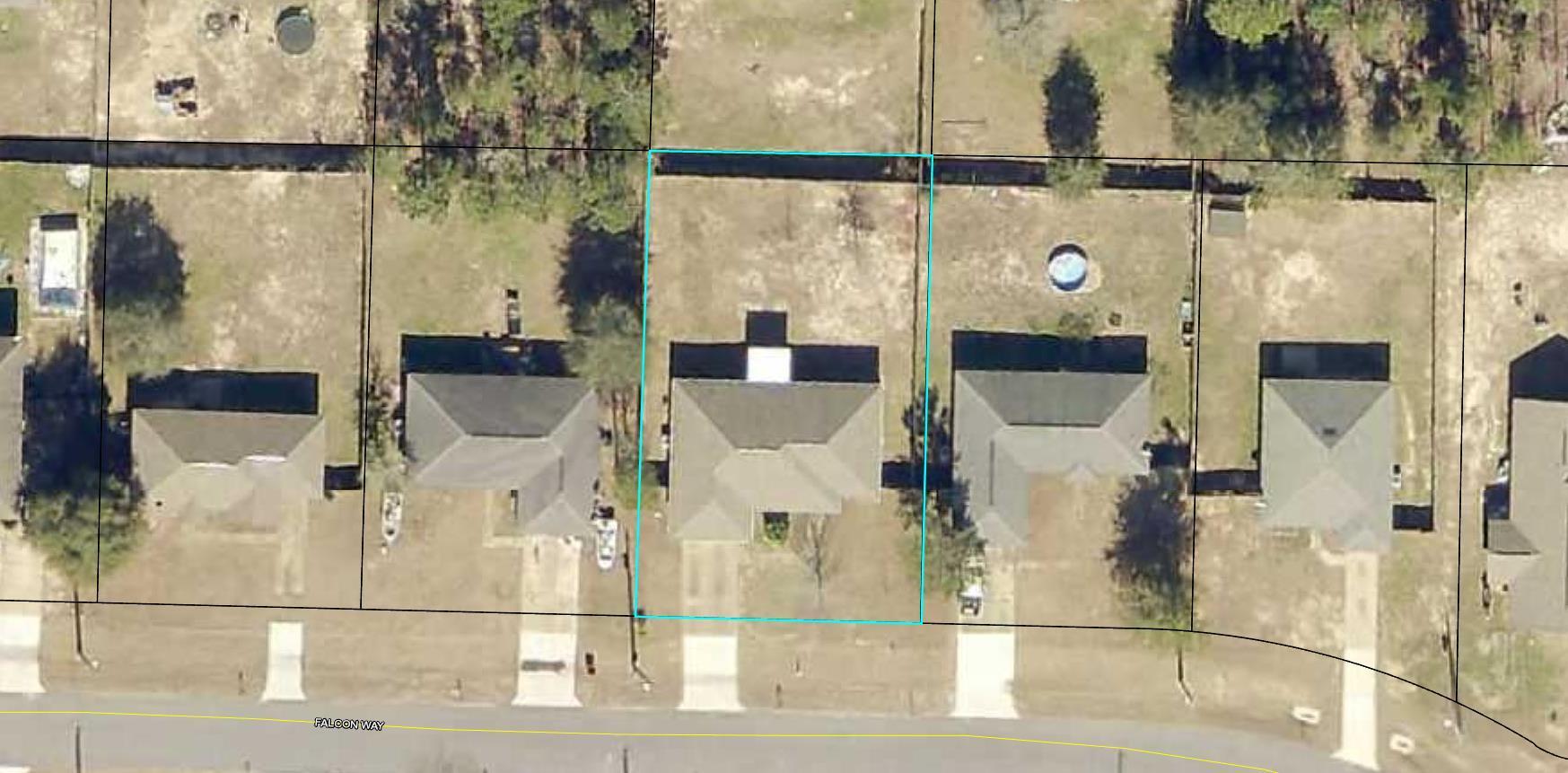 TRIPLE LAKES ESTATES - Residential