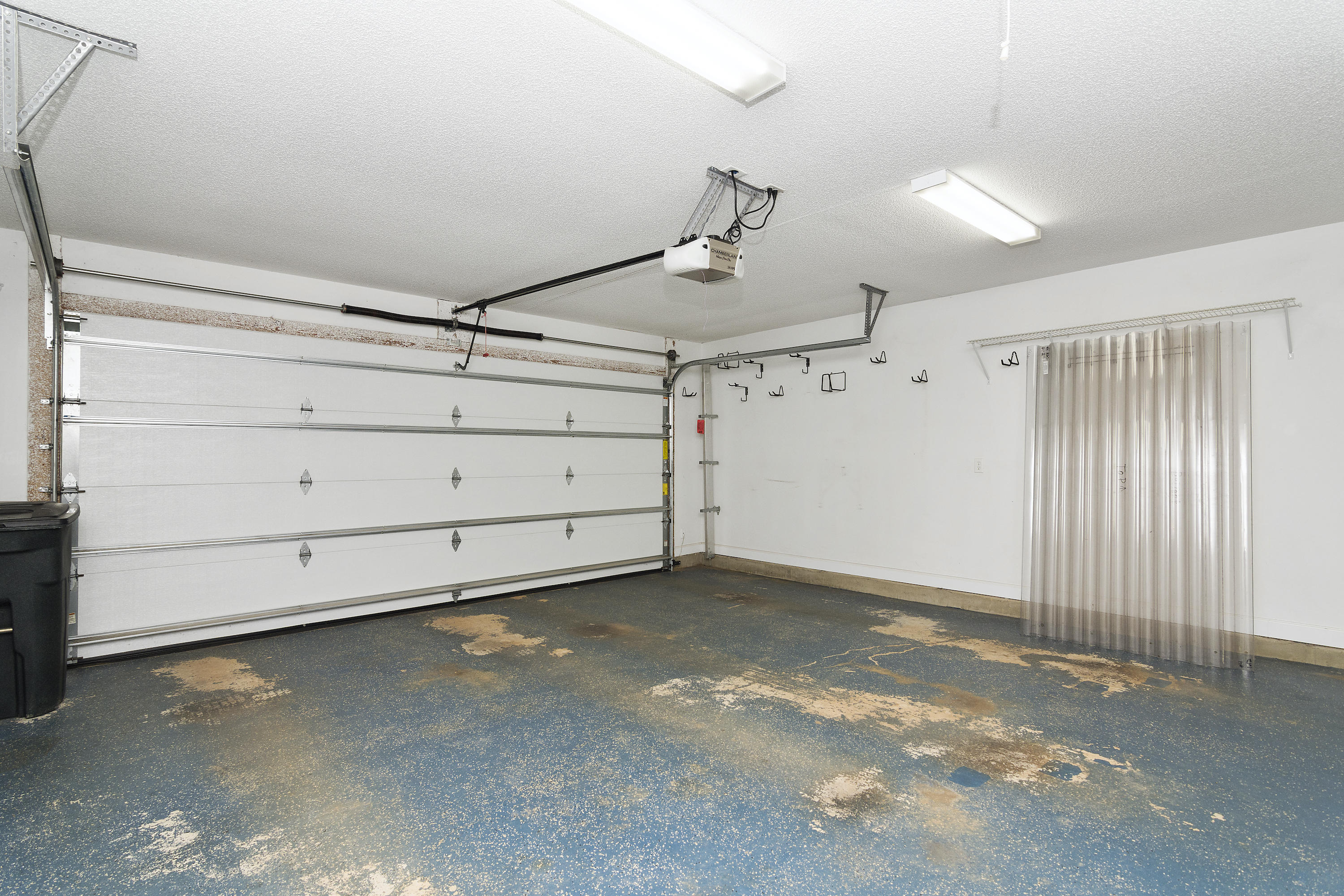 TRIPLE LAKES ESTATES - Residential