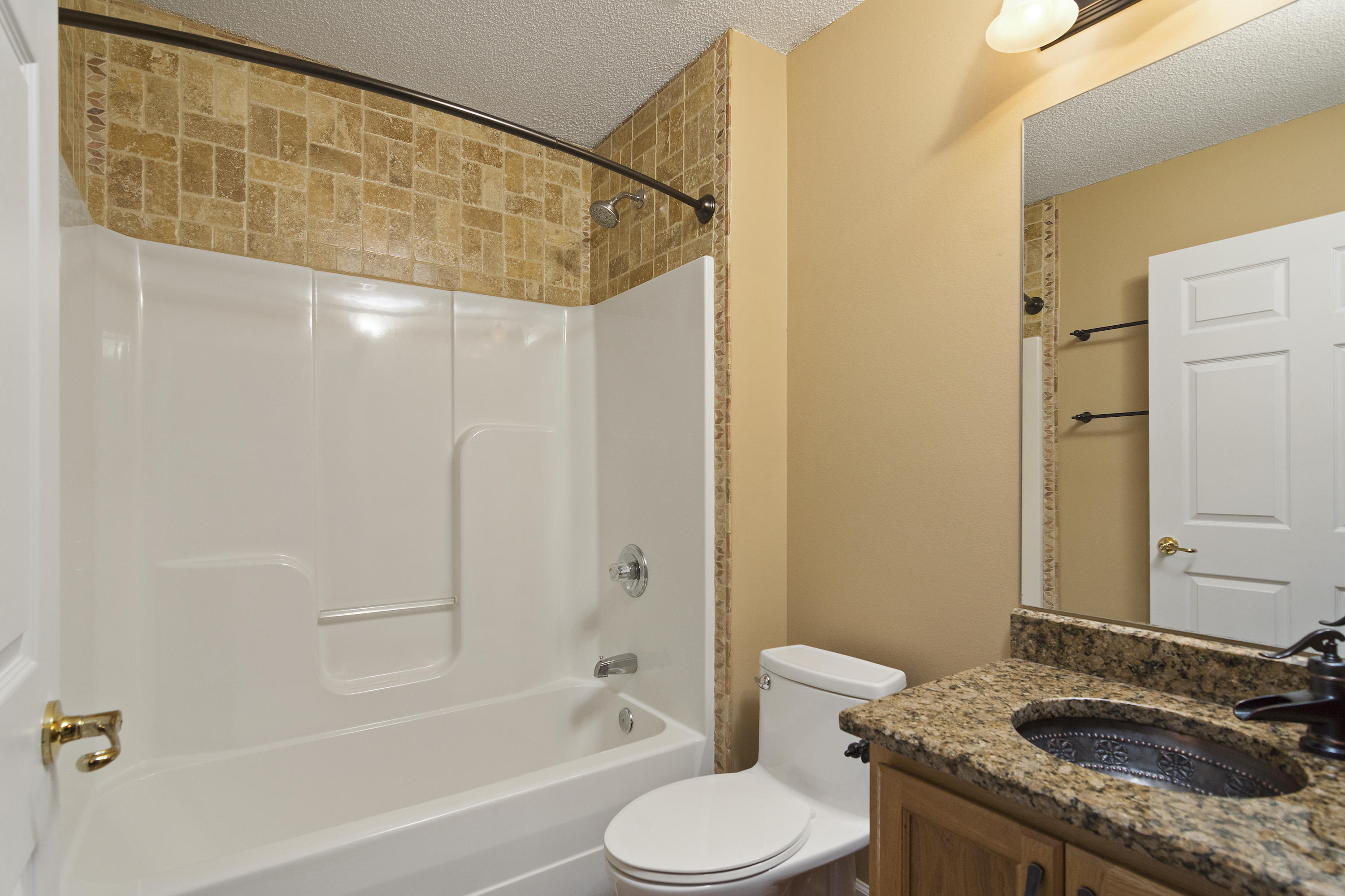 TRIPLE LAKES ESTATES - Residential