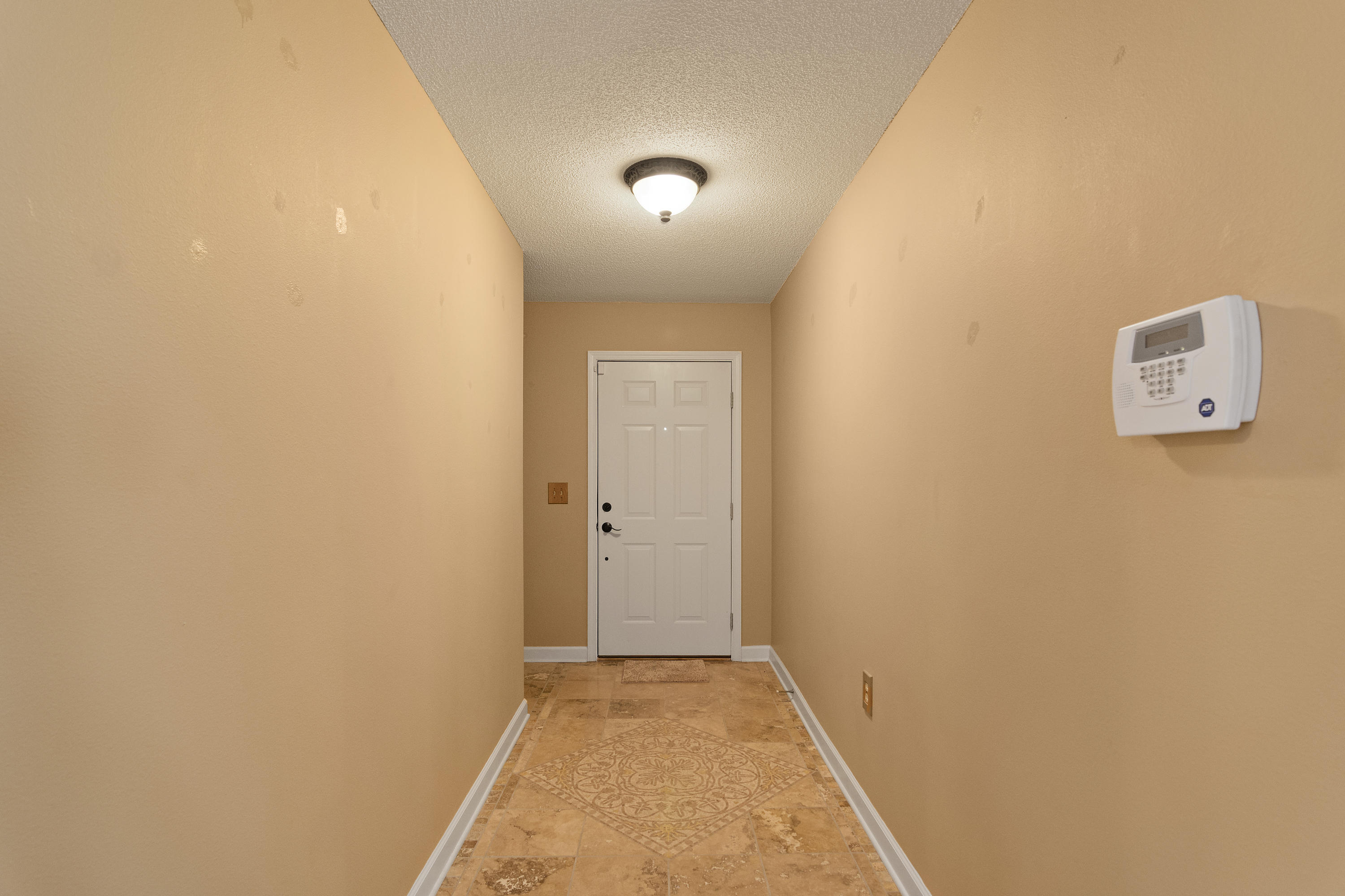 TRIPLE LAKES ESTATES - Residential