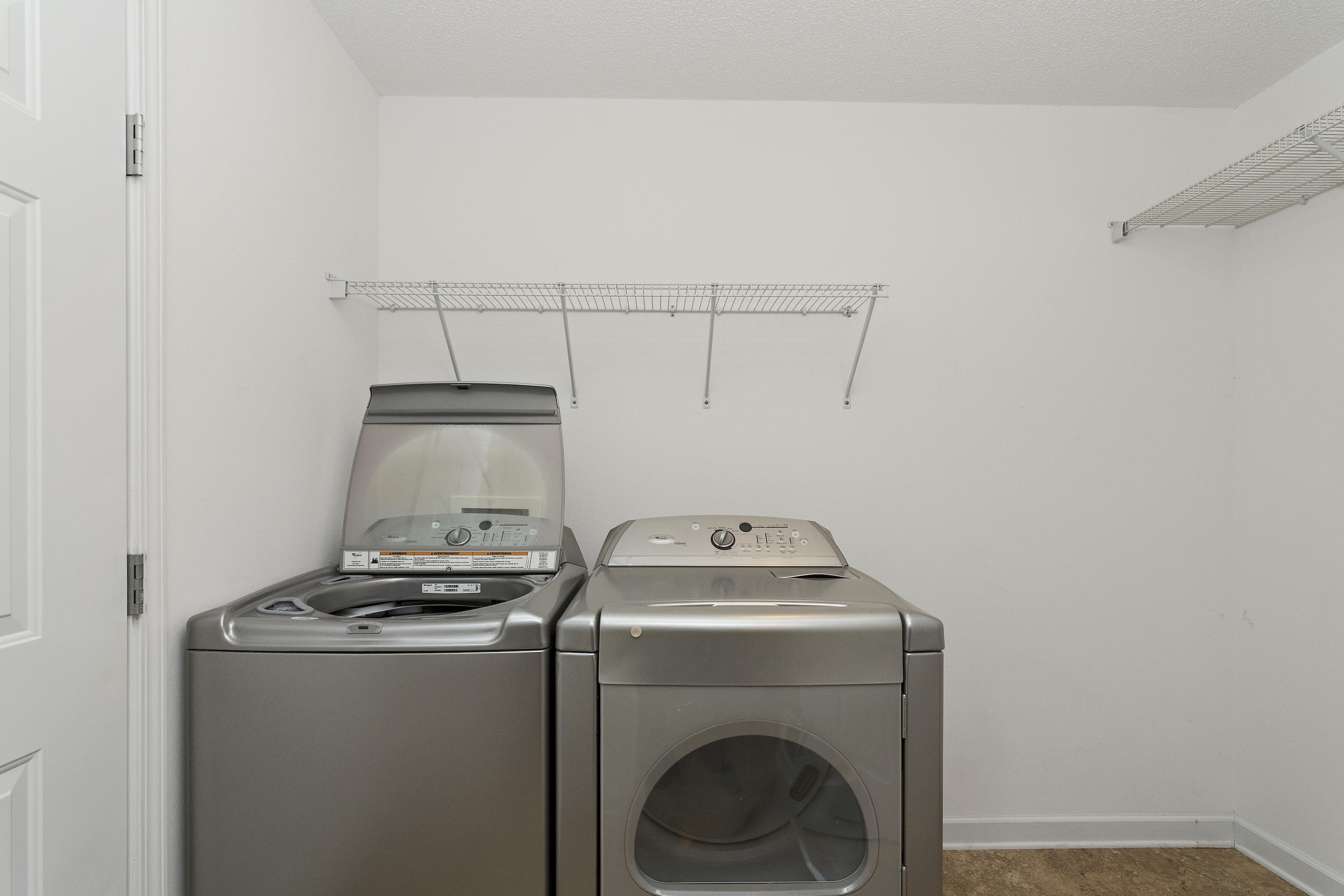 TRIPLE LAKES ESTATES - Residential