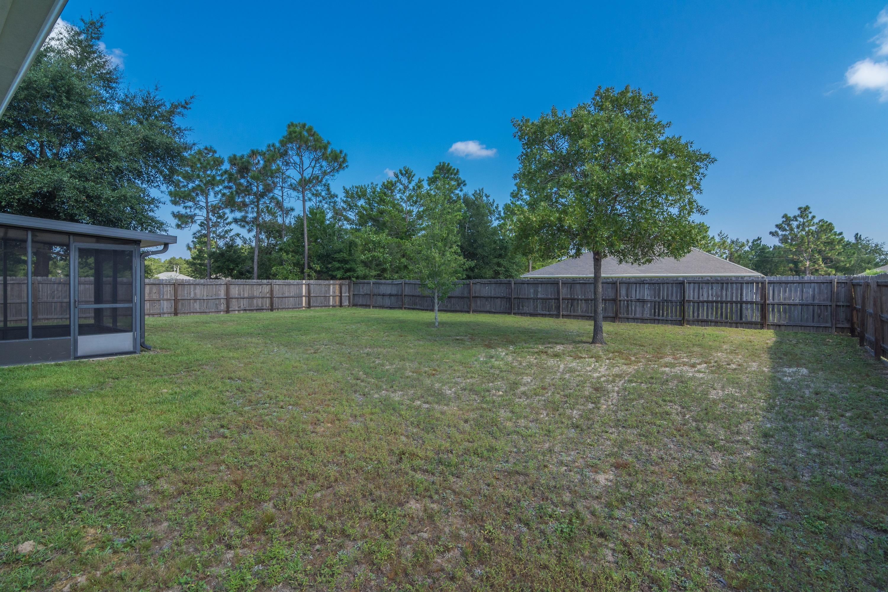 TRIPLE LAKES ESTATES - Residential