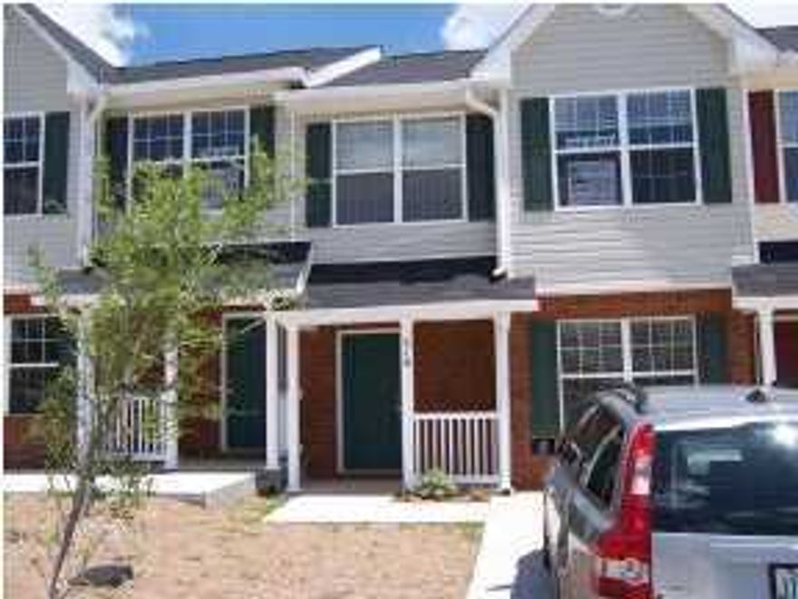 New townhouse close to Medical Center, shops, schools and center of town. Ten to Fifteen minute drive to Duke Fld or Special Forces Base. Twenty Five minute drive to Eglin AFB. Living Room, Dining Room and Kitchen downstairs with half bath. French doors from Living room open to Open Patio. Bedrooms are upstairs. Spacious Master Bedroom with Master Bath, walk in closet. Other two bedrooms share a bath. NON SMOKING UNIT. SMALL PET (No Cats)CONSIDERED WITH OWNERS APPROVAL AND PAYMENT OF NON REFUNDABLE PET FEET.