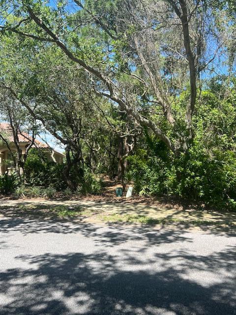 REGATTA BAY GOLF VILLAS - Land