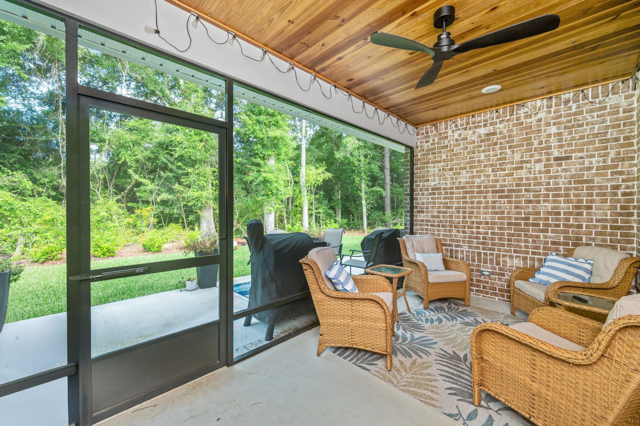 CLAIRES VINEYARD - Residential