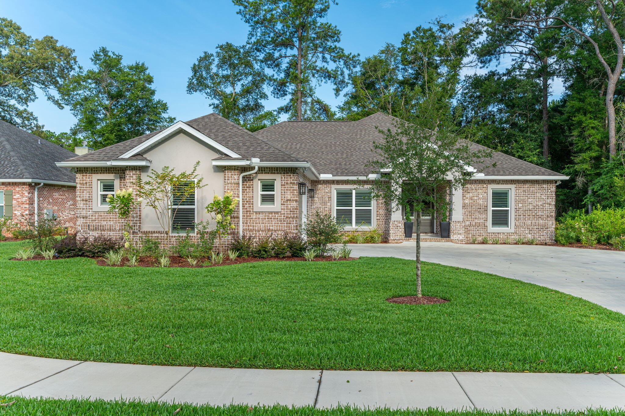 CLAIRES VINEYARD - Residential