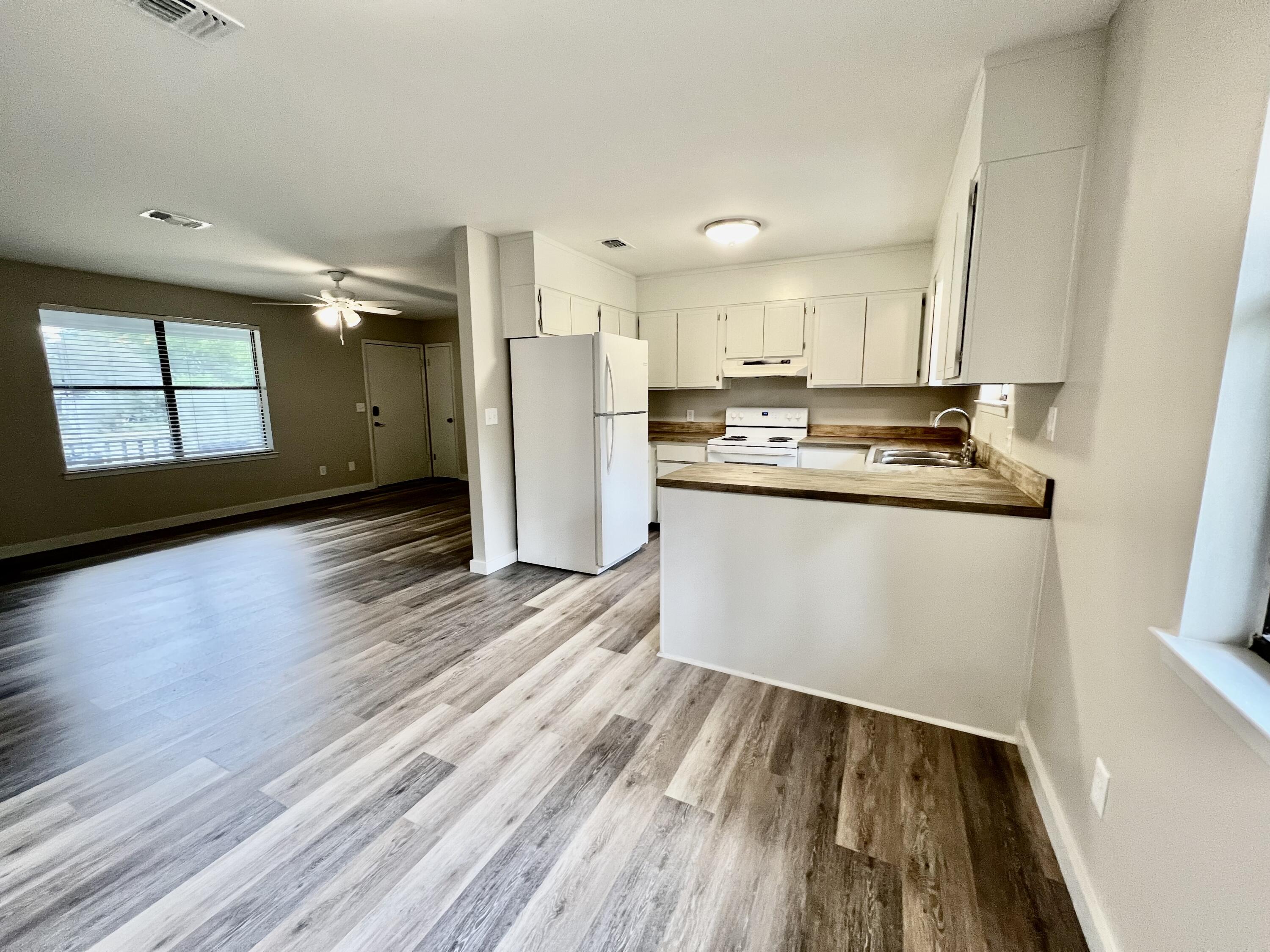 JUNIPER LAKE ESTATES UNIT 3 - Residential