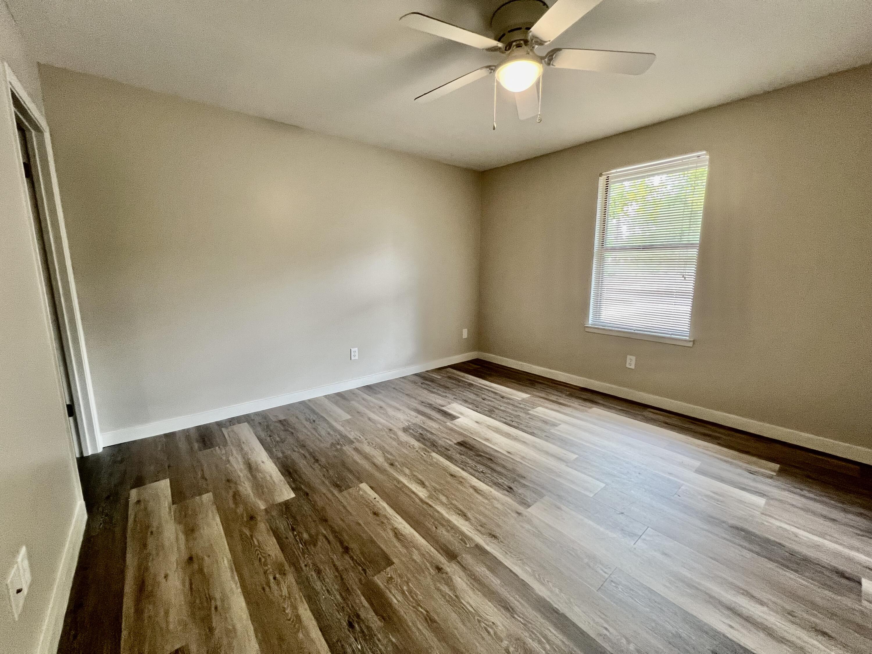 JUNIPER LAKE ESTATES UNIT 3 - Residential