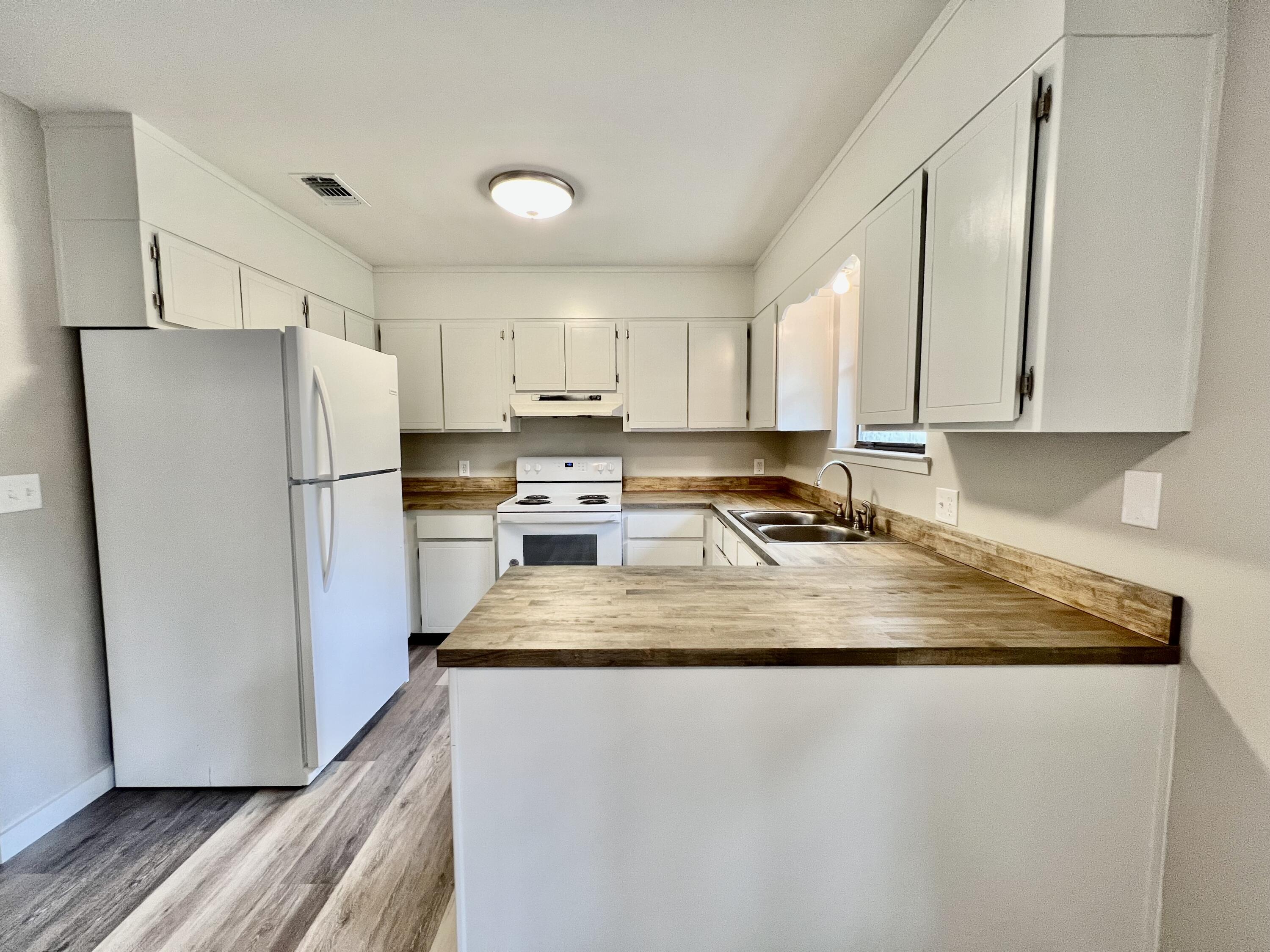 JUNIPER LAKE ESTATES UNIT 3 - Residential