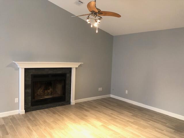 LIVE OAK MANORS - Residential Lease