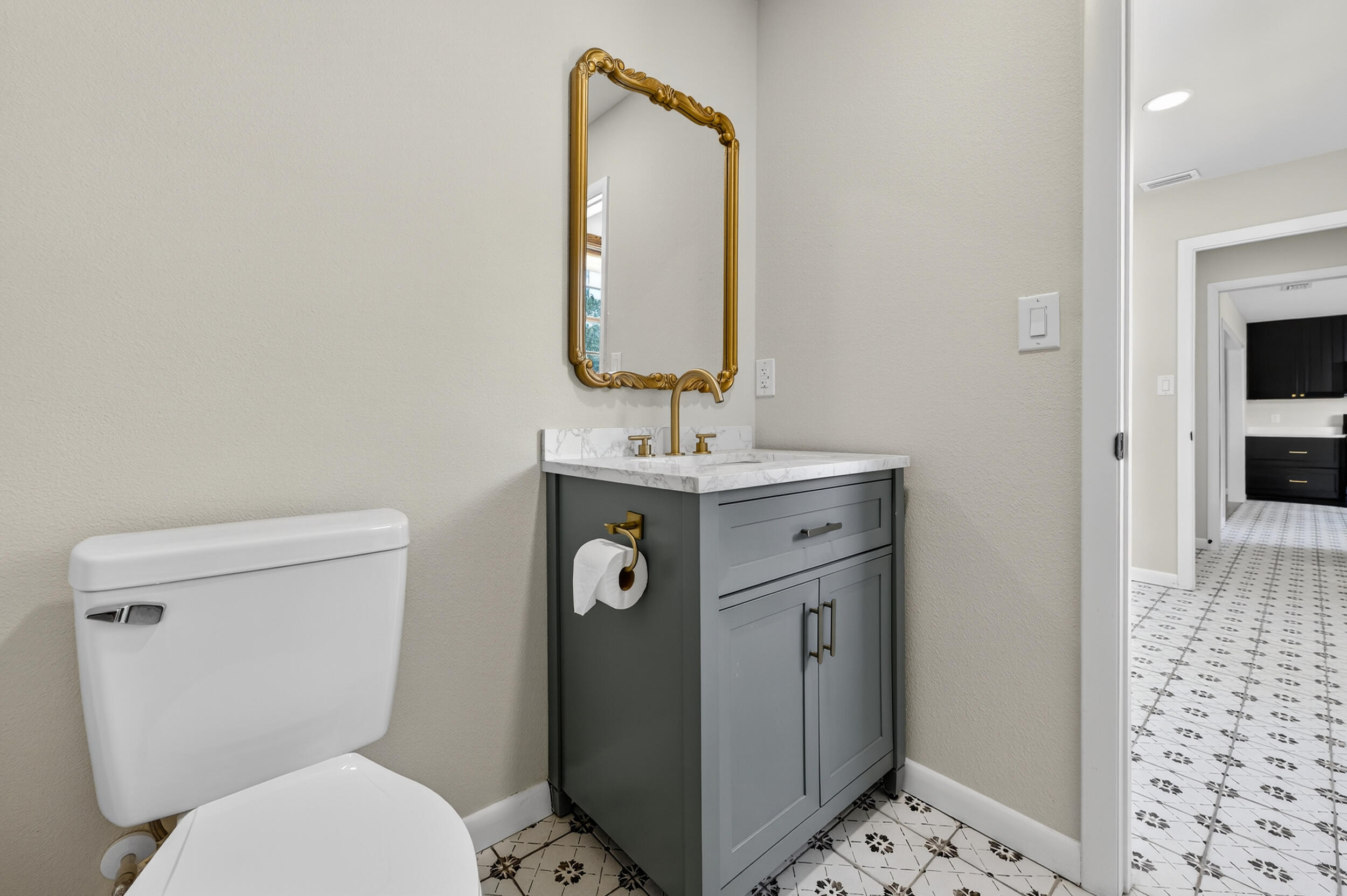 231100.00 - Residential Lease