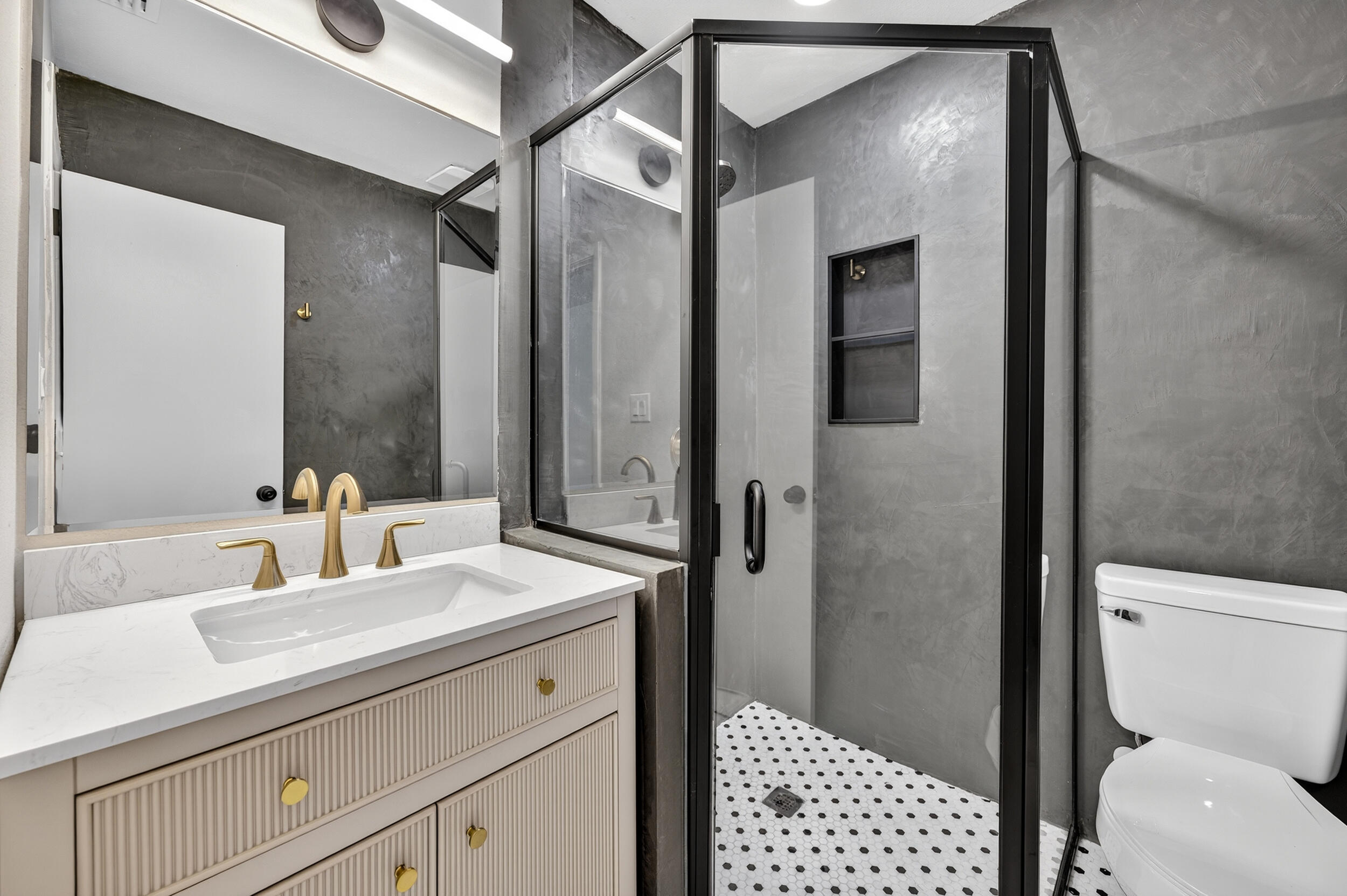 231100.00 - Residential Lease