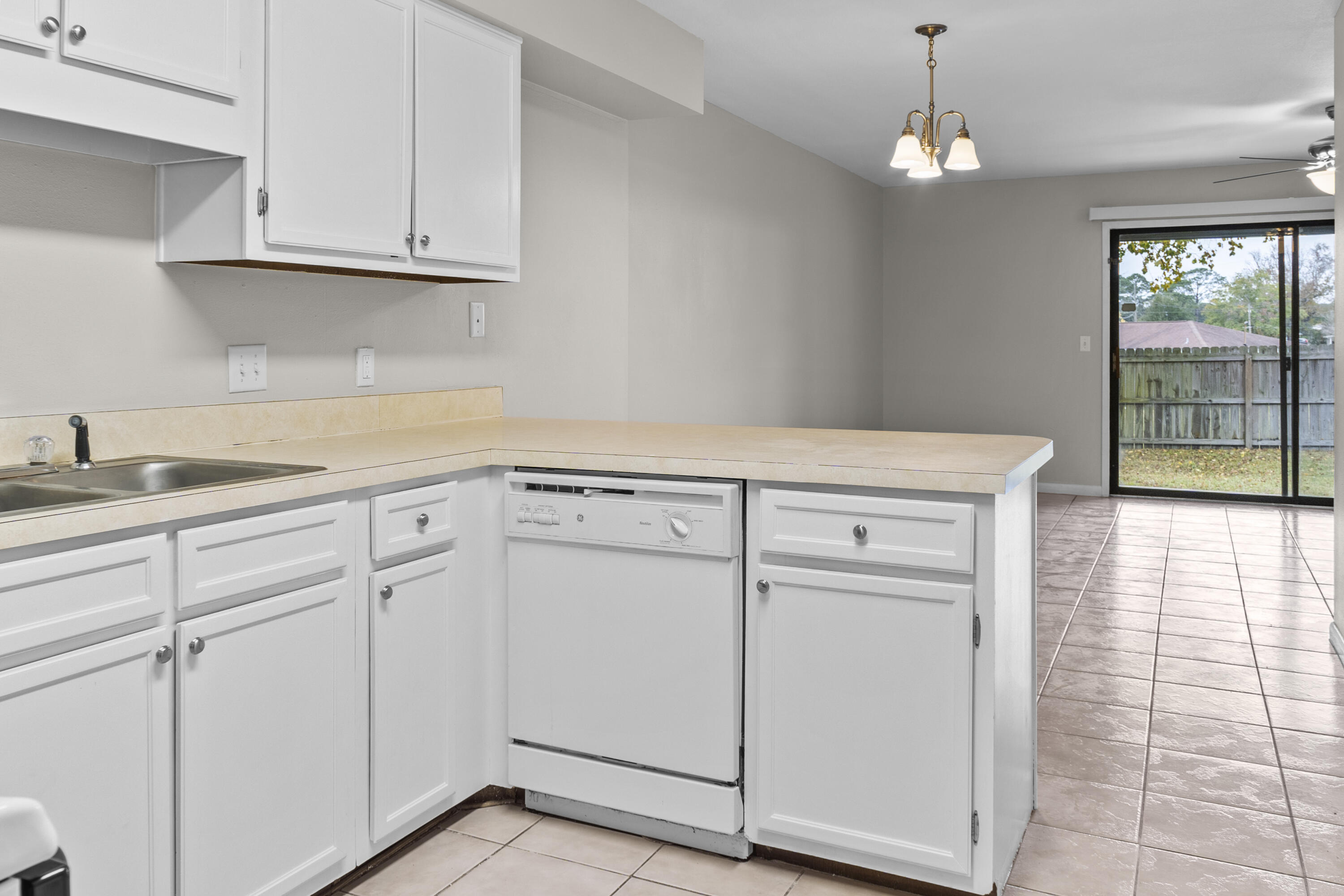 BAYWOOD T/H - Residential