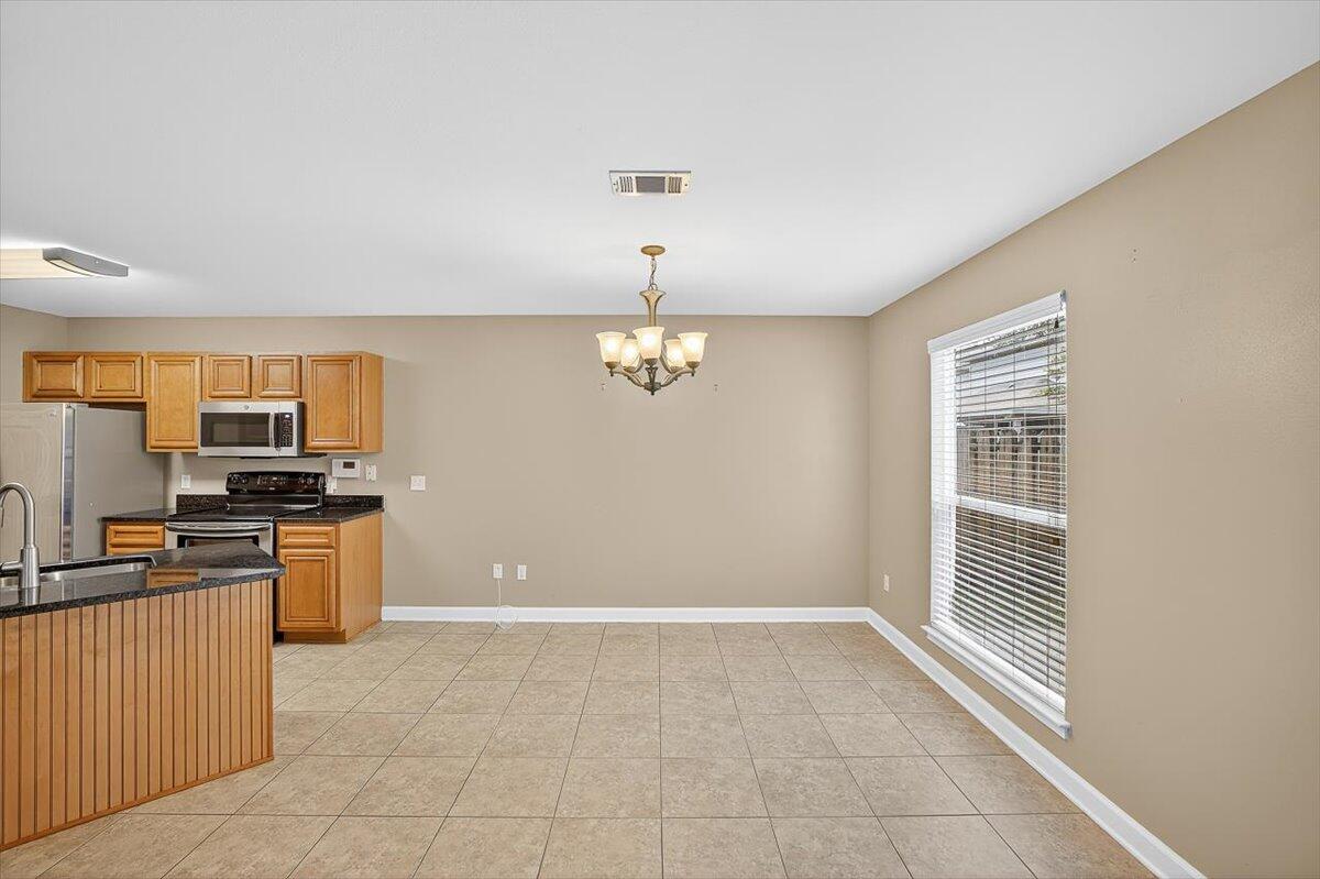 SUMMERWOOD - Residential
