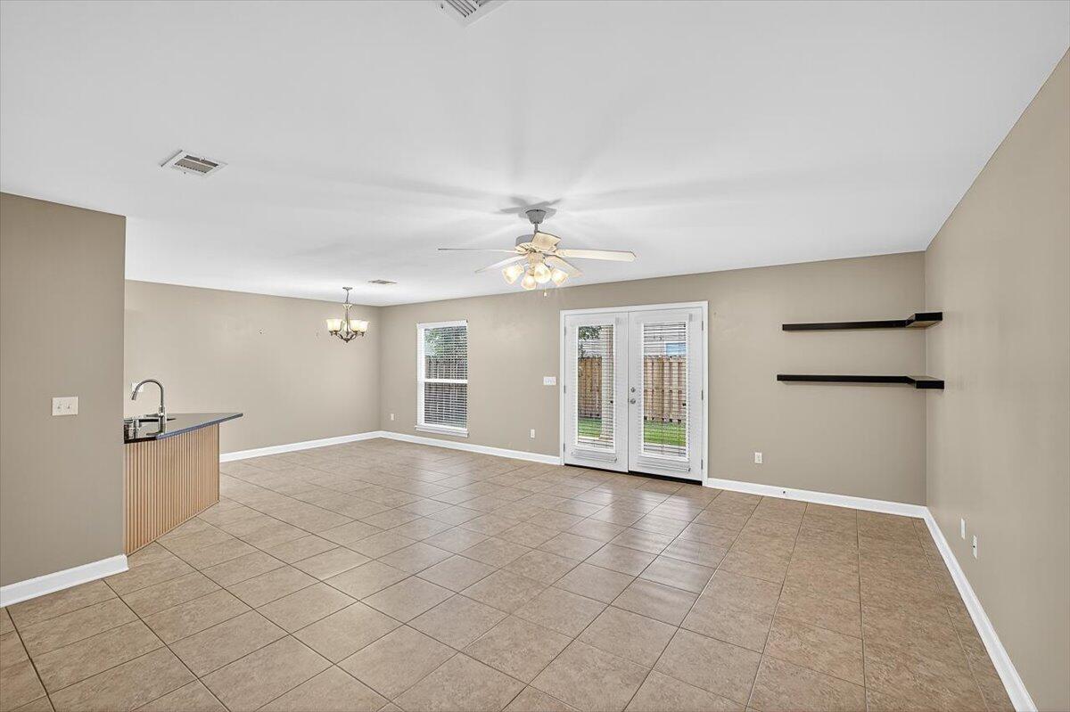 SUMMERWOOD - Residential