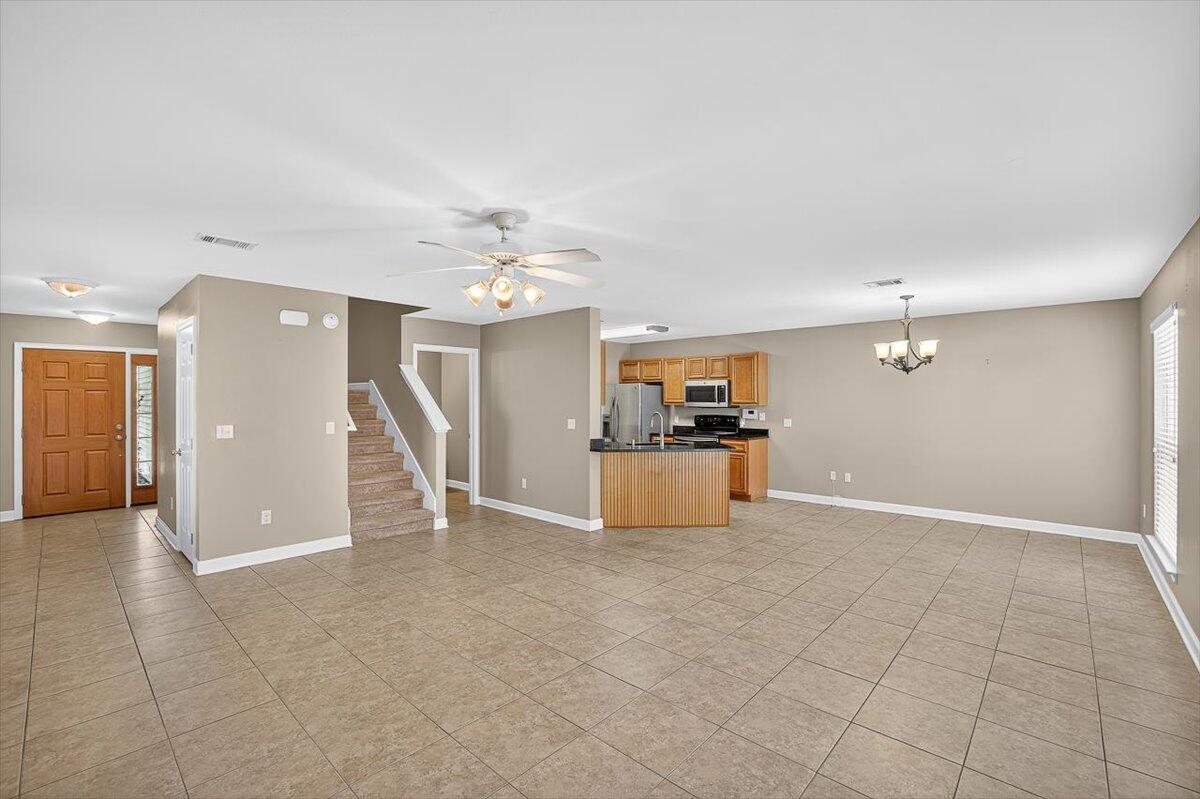 SUMMERWOOD - Residential