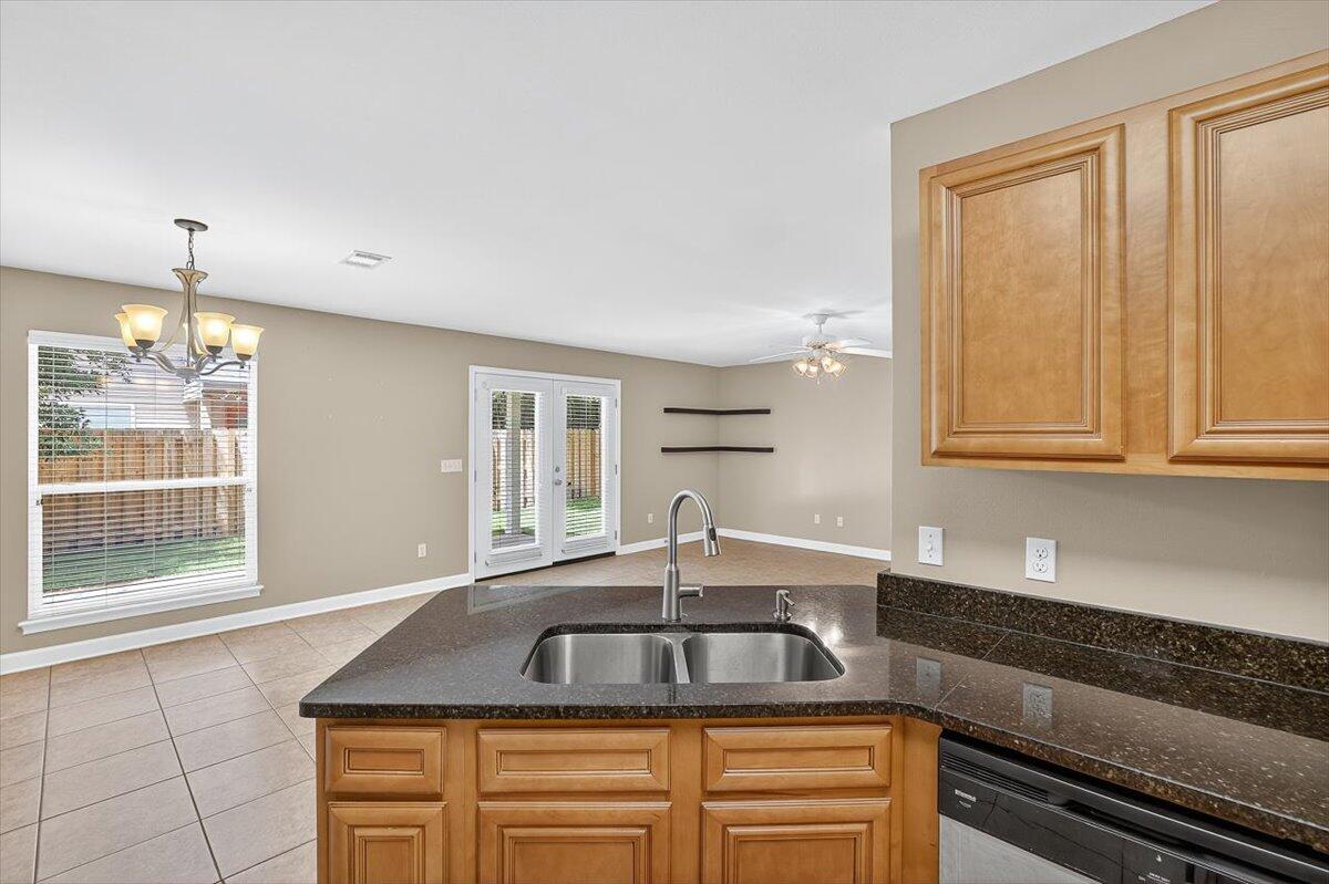SUMMERWOOD - Residential