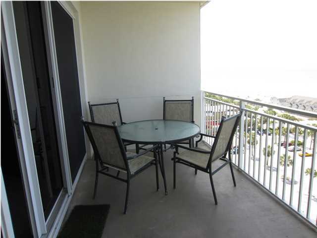 STERLING SHORES - Residential