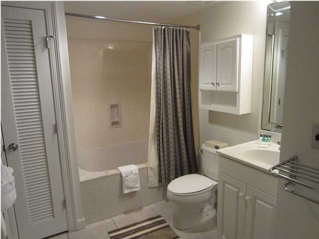 STERLING SHORES - Residential