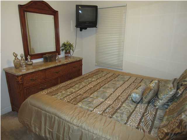 STERLING SHORES - Residential