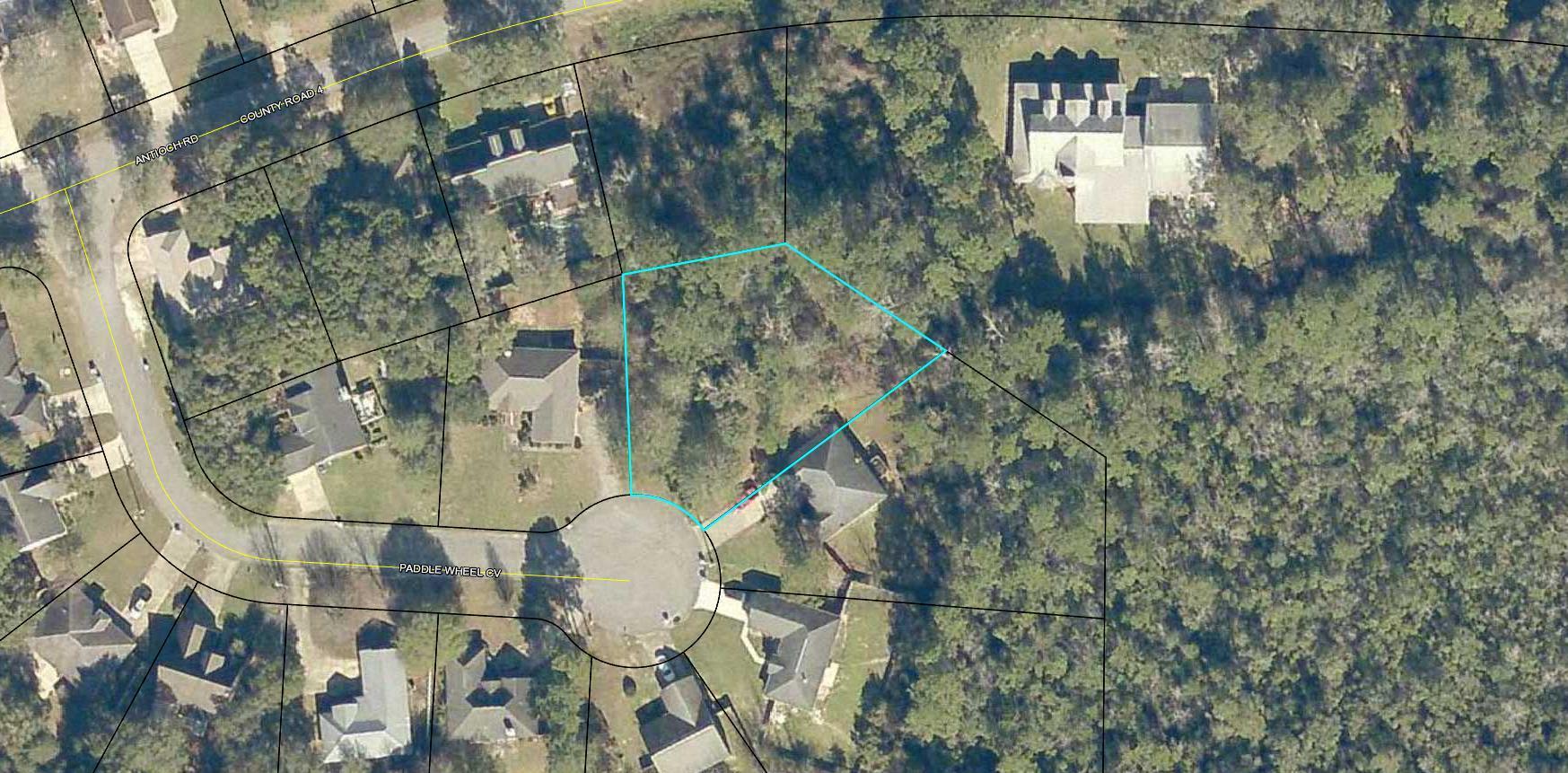 LARGE LOT ON SOUTH SIDE OF CRESTVIEW, LOCATED IN RIVERCHASE SUBDIVISION. LAST LOT LEFT IN THE CUL-DE-SAC , BRING YOUR PLAN TO BUILD YOUR DREAM HOME TODAY. MANY NICE HOMES IN THE AREA, EASY COMMUTE TO ALL POINTS SOUTH.