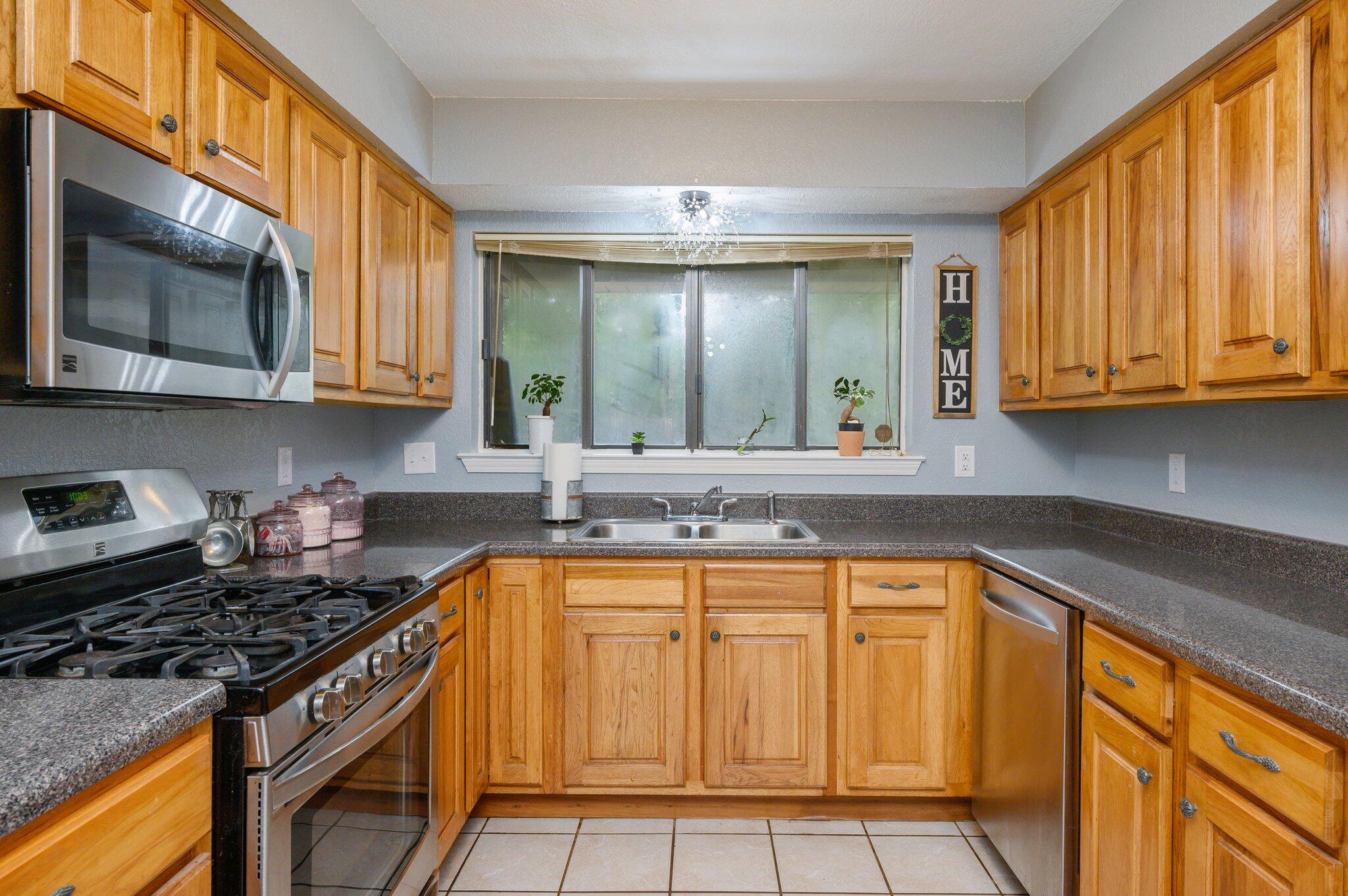 ADAMS POWELL - Residential