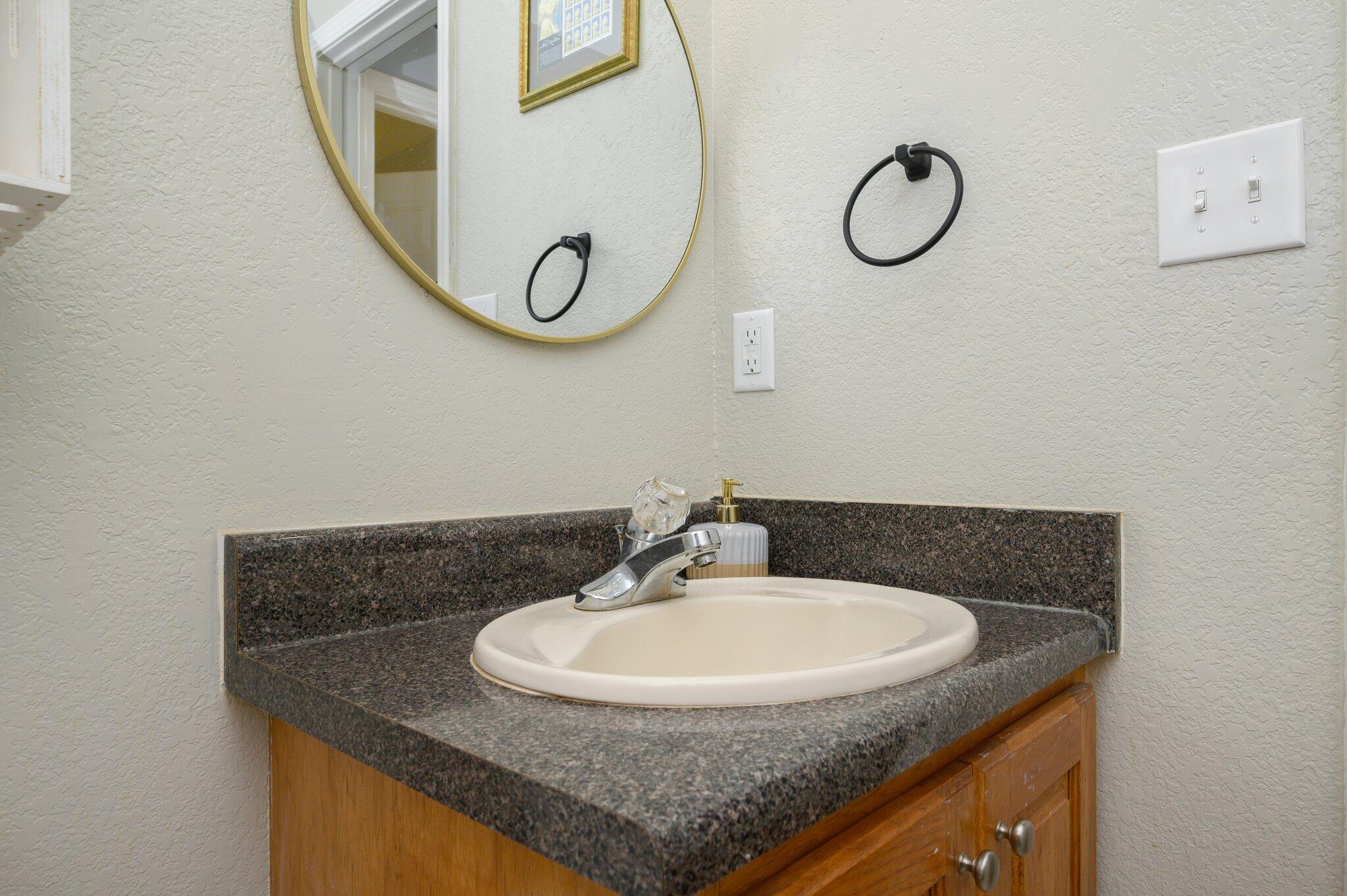 ADAMS POWELL - Residential