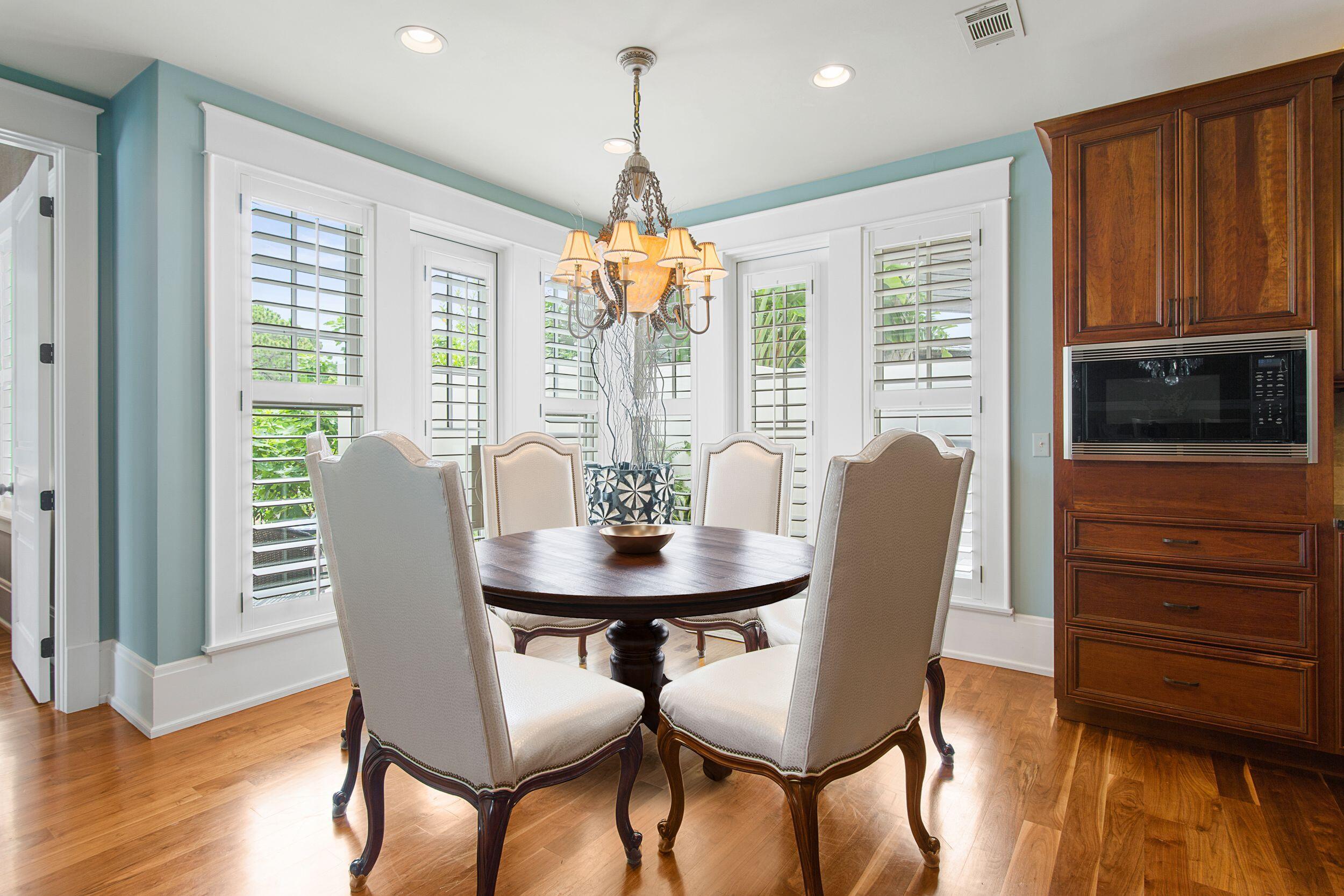 Island Estates - Residential