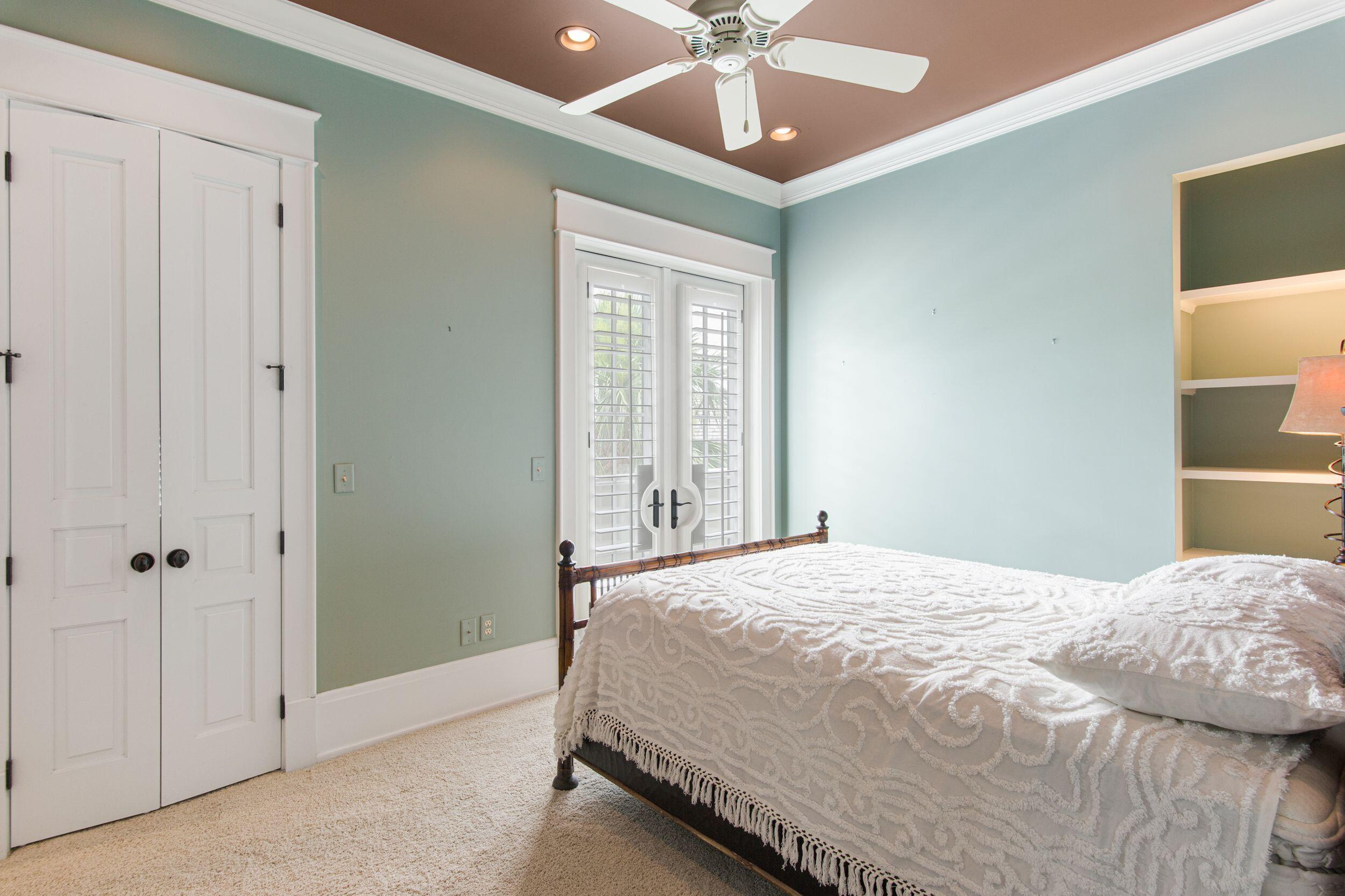 Island Estates - Residential