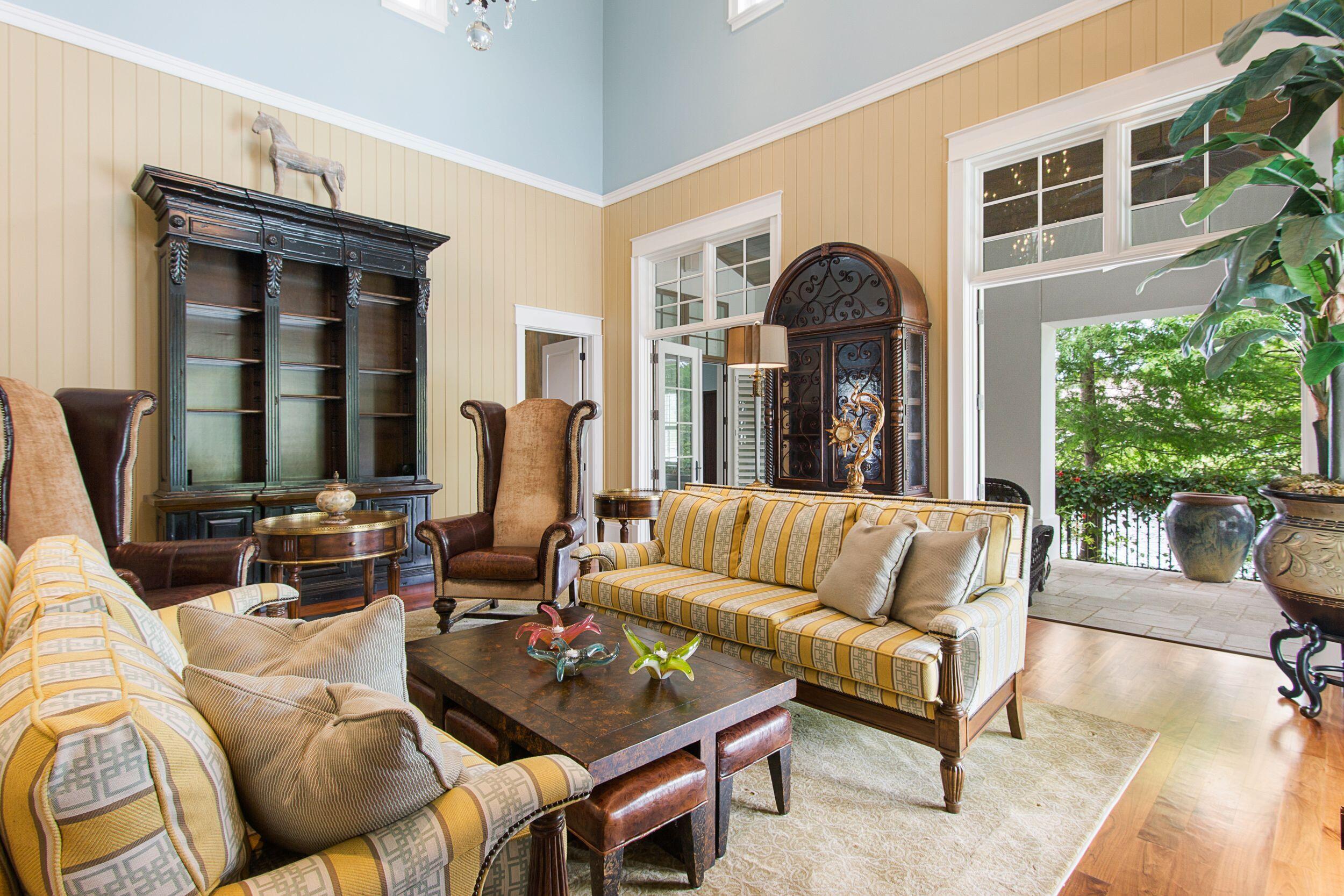 Island Estates - Residential