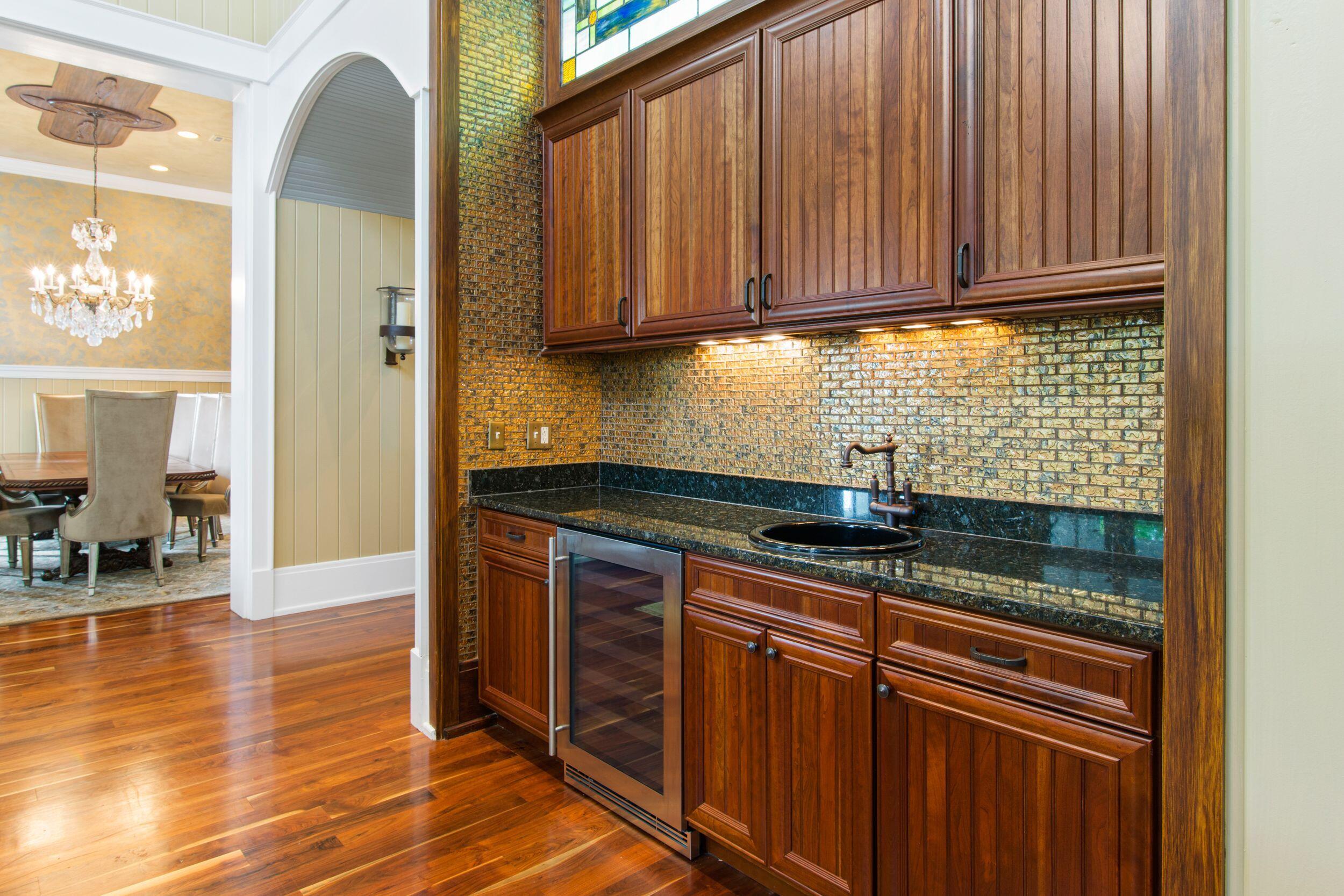 Island Estates - Residential