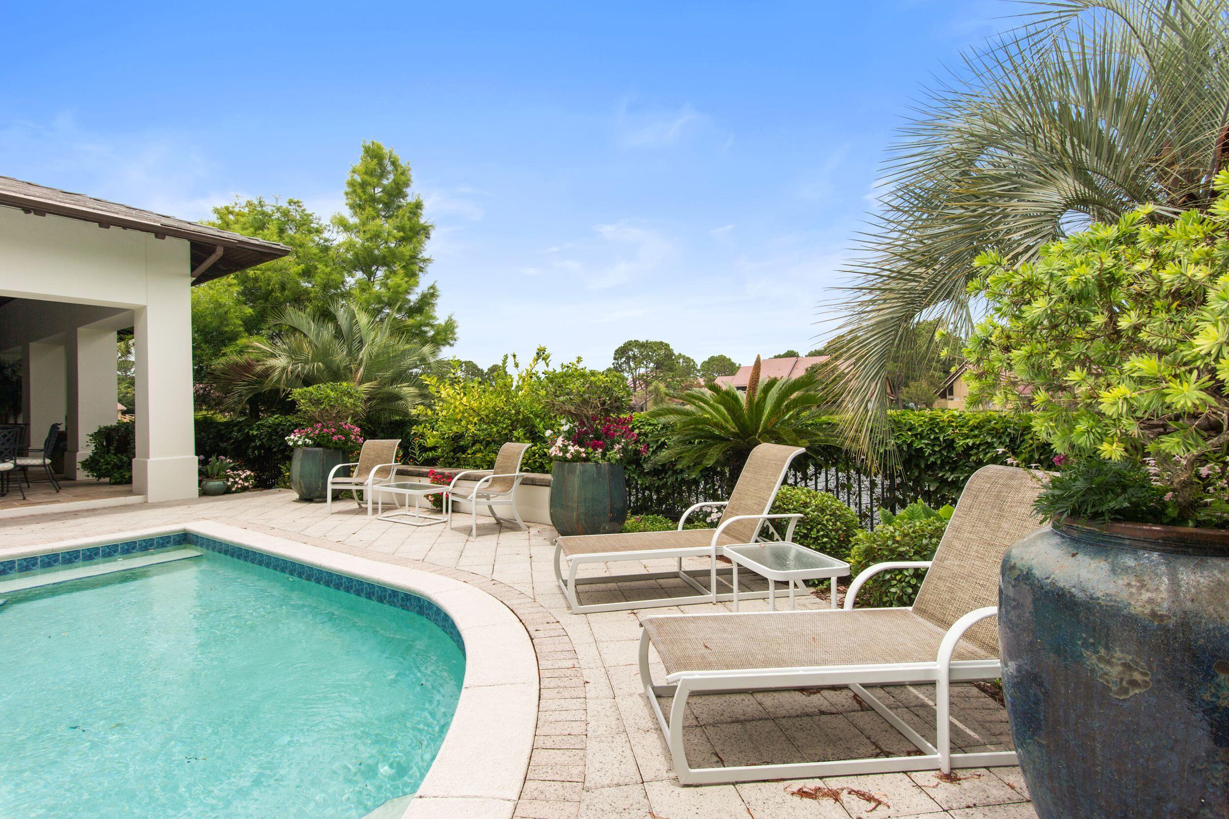 Island Estates - Residential