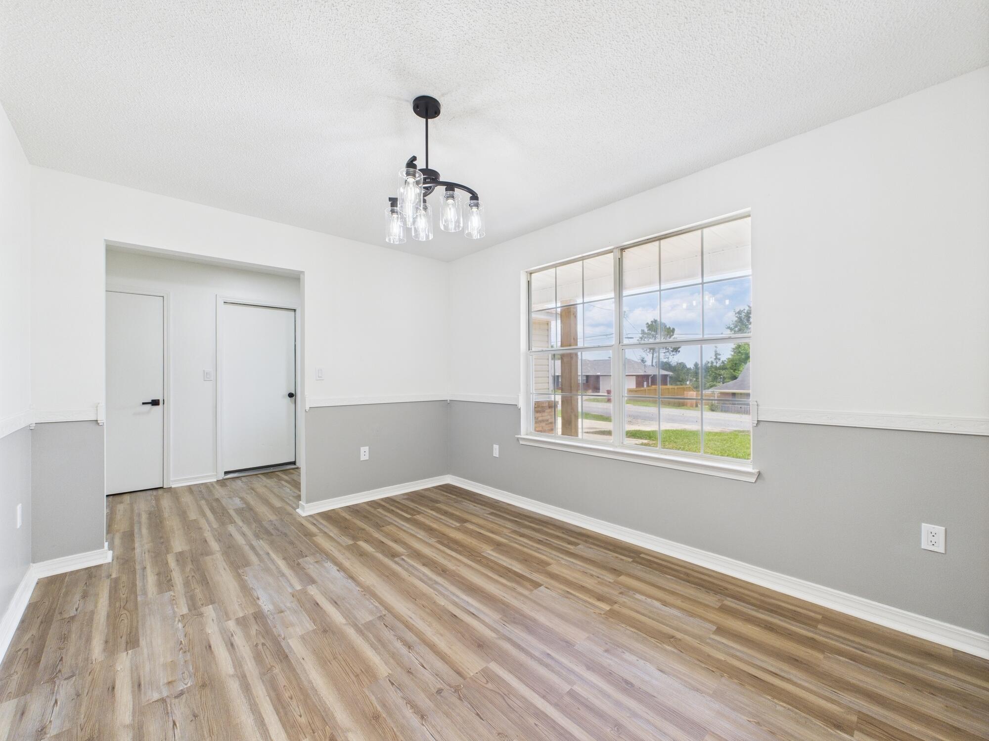 NORTHVIEW ESTATES 3RD ADDN - Residential