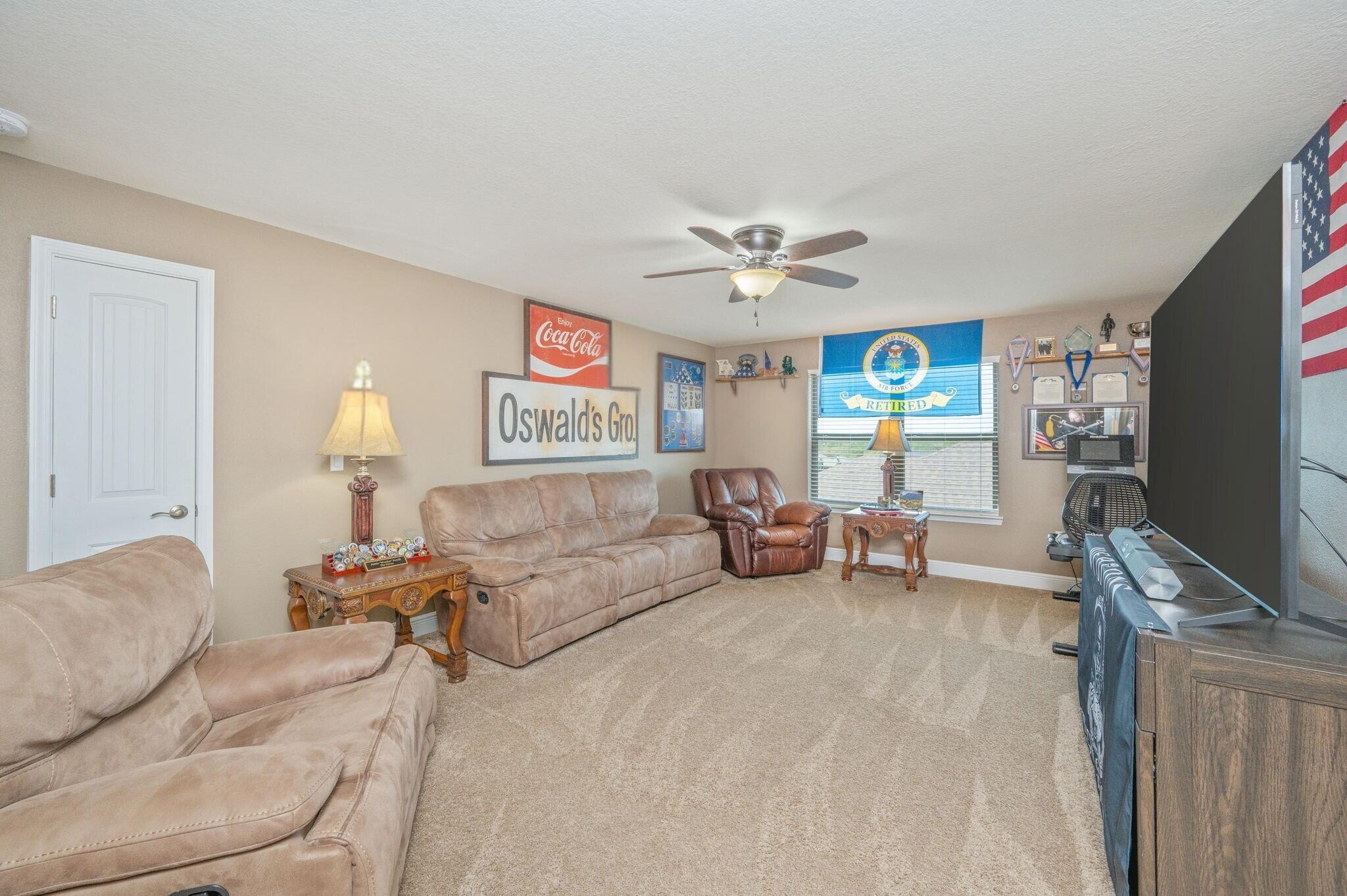 CHARLESTON PLACE - Residential