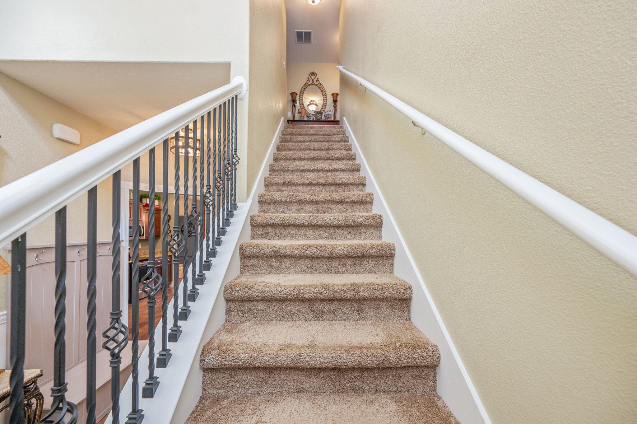 CHARLESTON PLACE - Residential