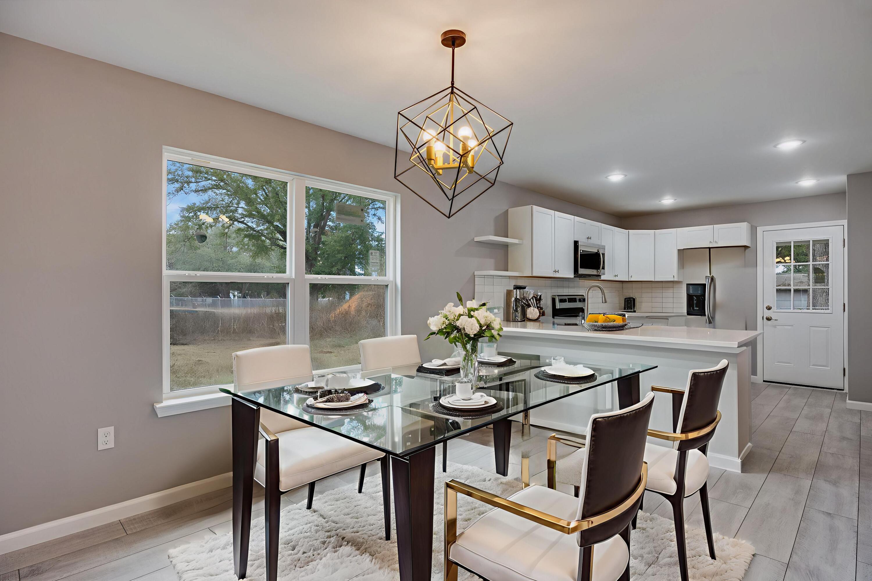 CRESTVIEW - Residential