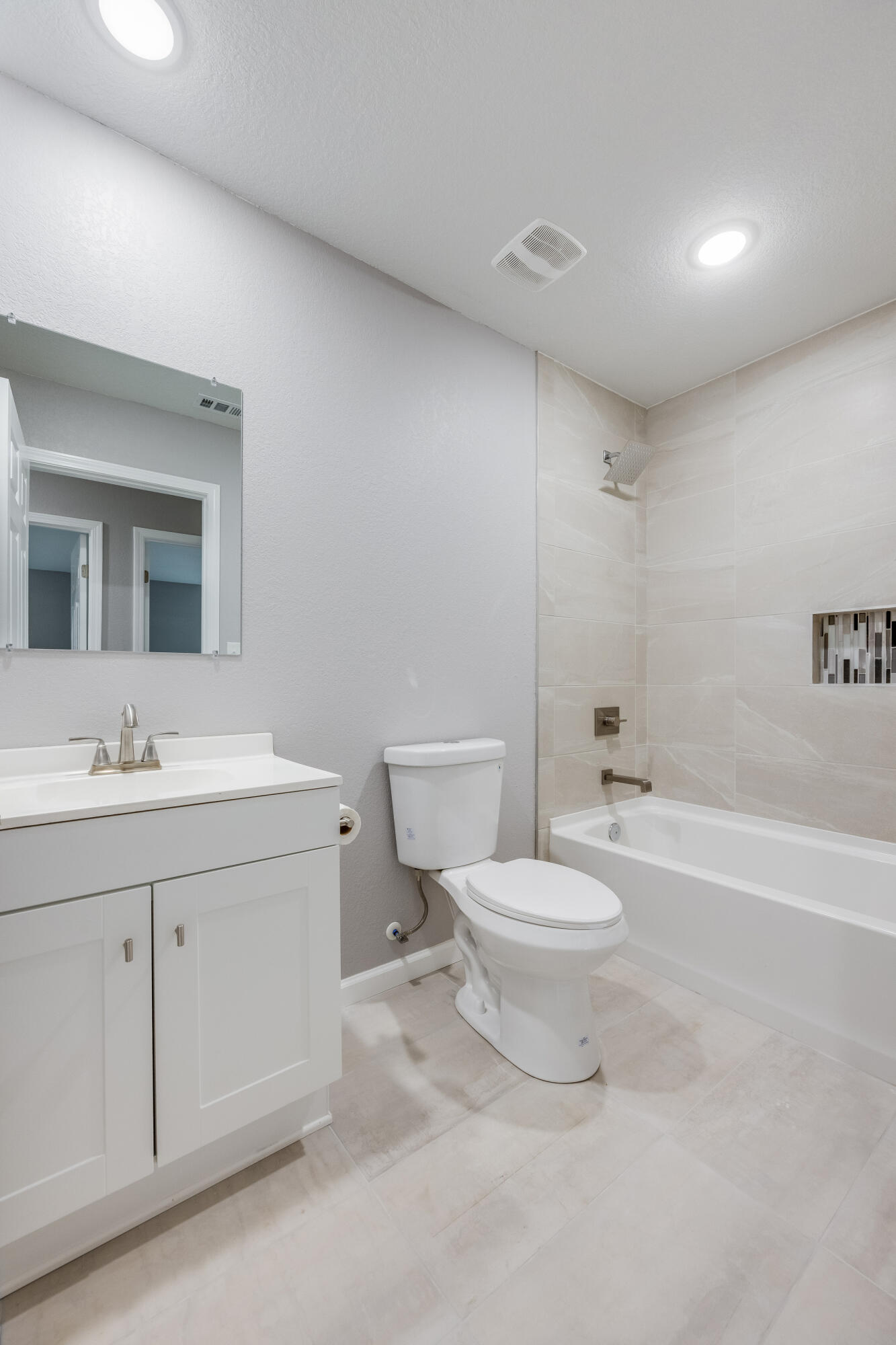 CRESTVIEW - Residential