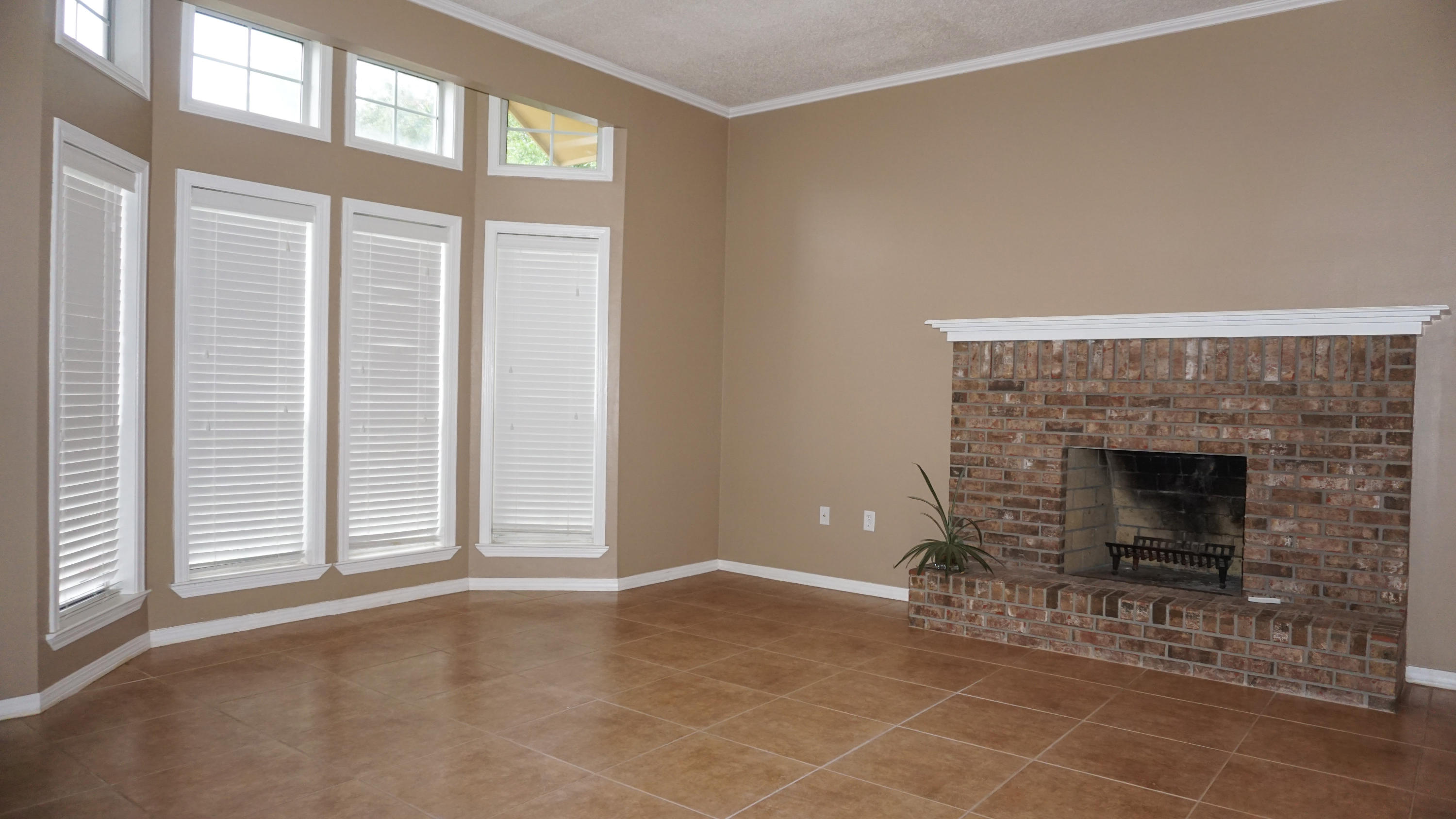 WOODLANDS PH 5 - Residential Lease