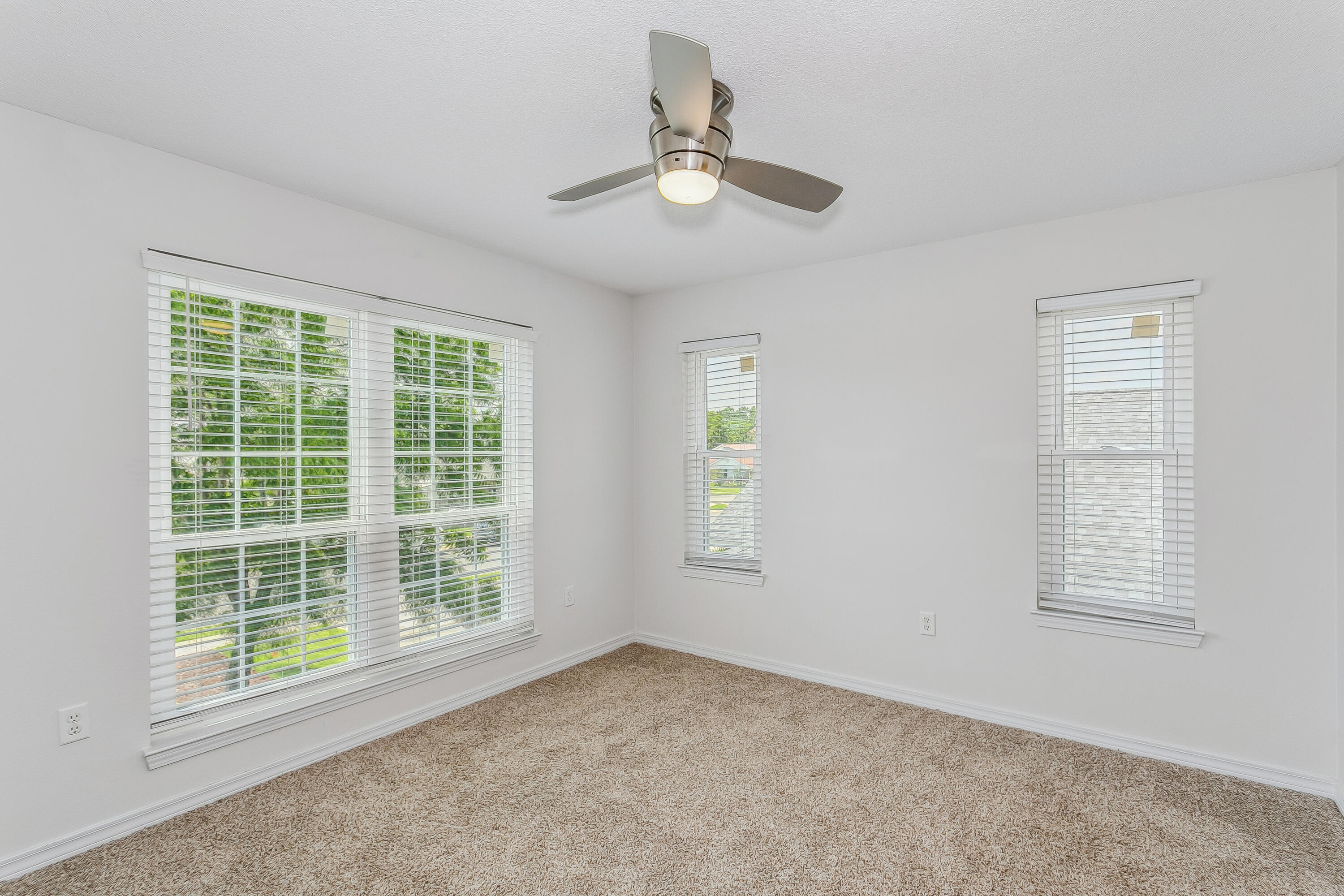 EMERALD VILLAGE S/D - Residential