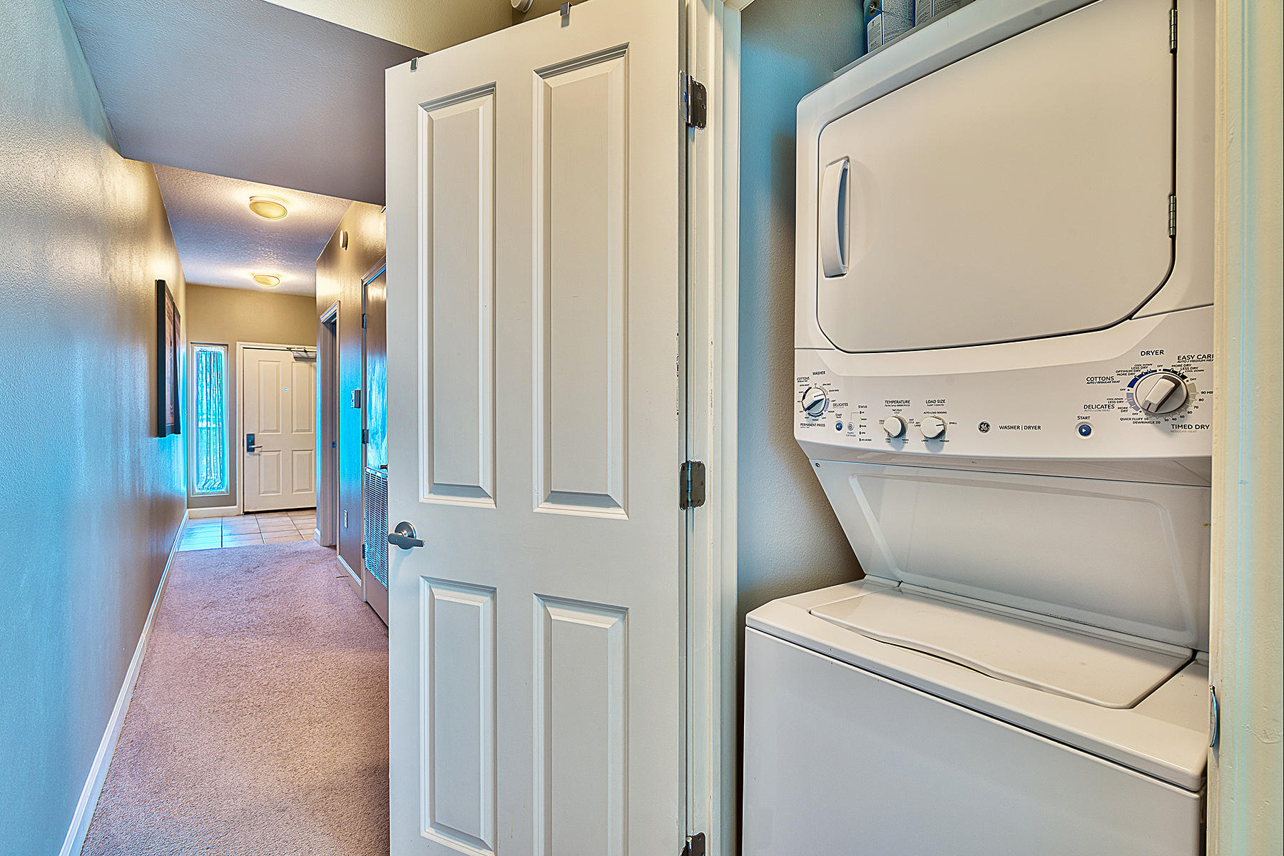 SHORES OF PANAMA - Residential