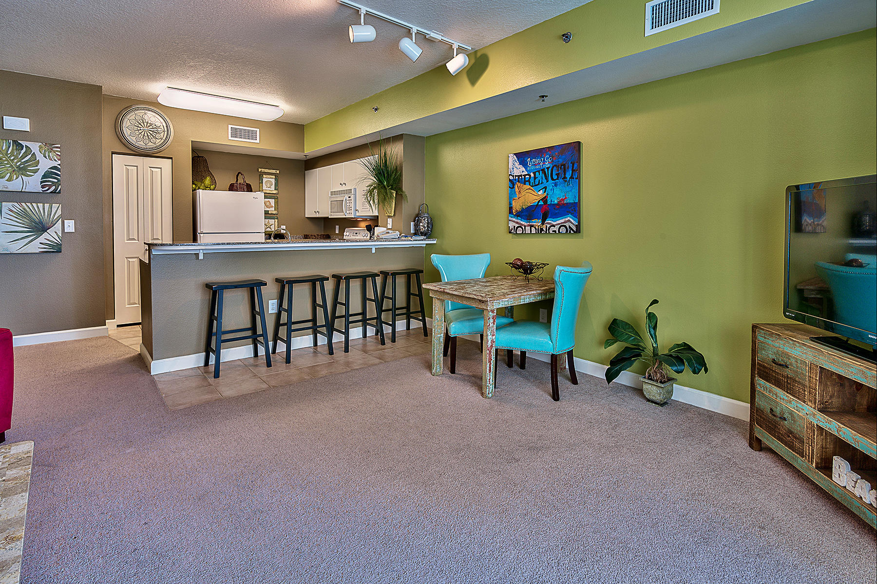 SHORES OF PANAMA - Residential