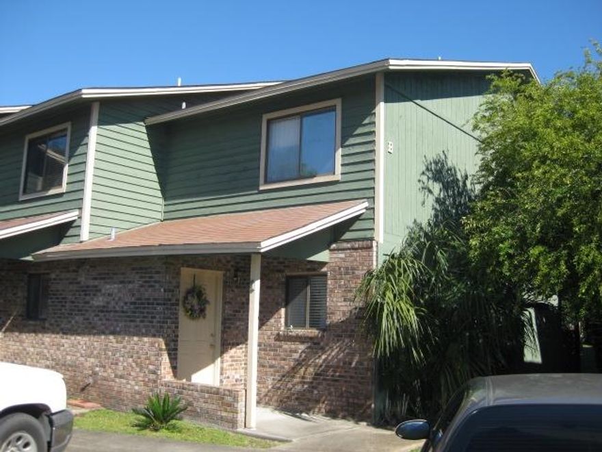 SHORT SALE - Centrally located! close to shopping, groceries, restaurants and exercise areas! Well maintained with an and active HOA that maintains the pool area. This townhome has been lovingly maintained and decorated by this seller. Both bedrooms are upstairs with one large bathroom between them. Downstairs you have a generously sized living/dining area, a half bathroom, and a compact but complete kitchen. Must see! (buyer to verify all measurements)